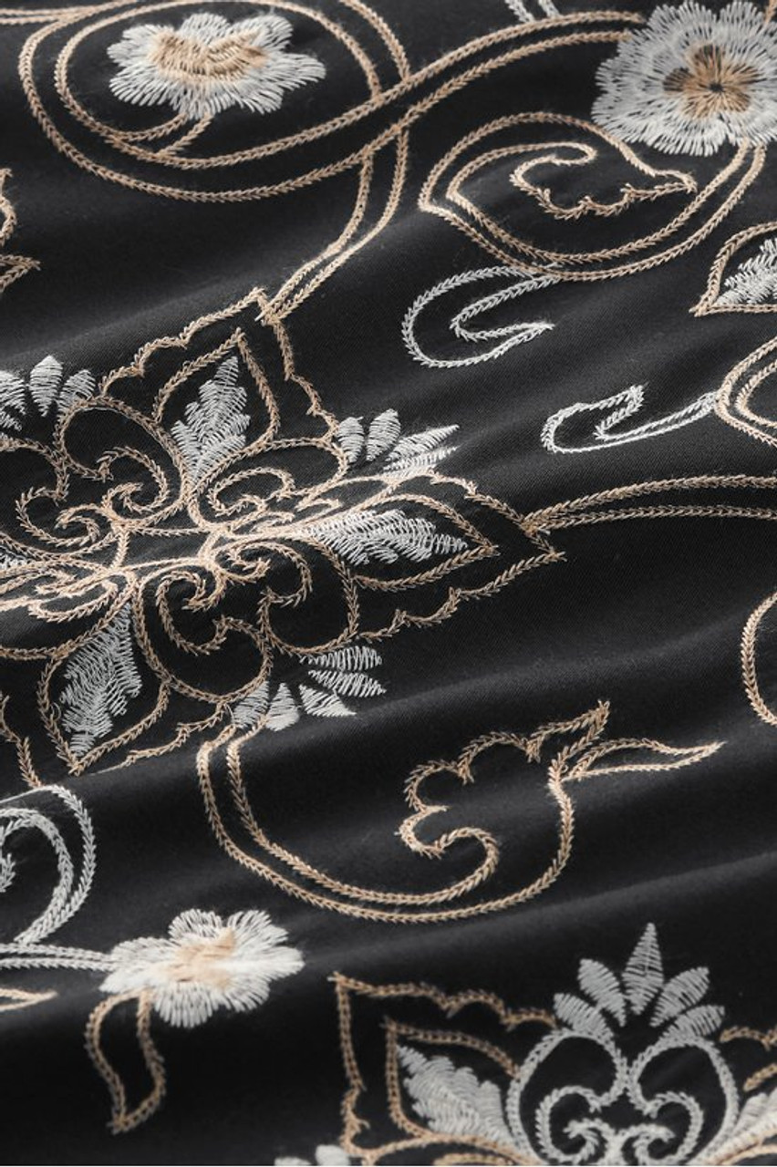 Ebba Embroidered Dress