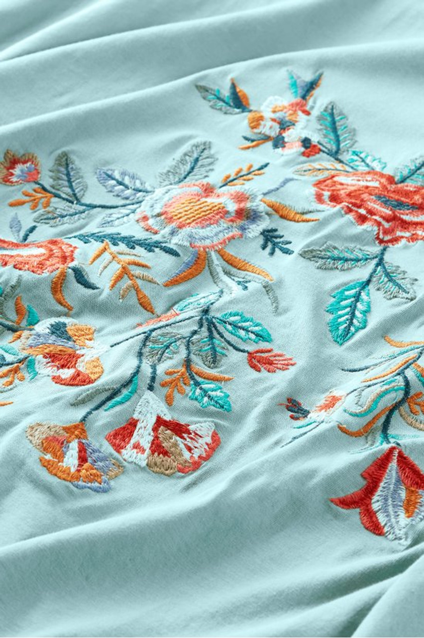 Zerah Embroidered Topper