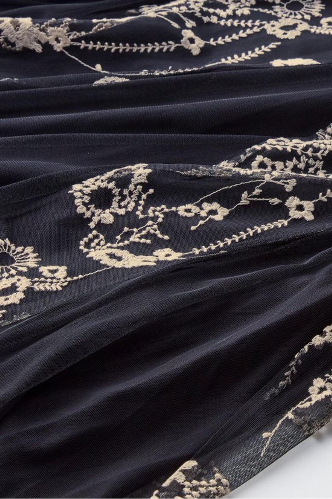 Leatrice Embroidered Maxi Skirt