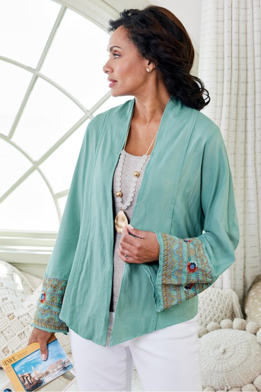 Zerah Embroidered Topper