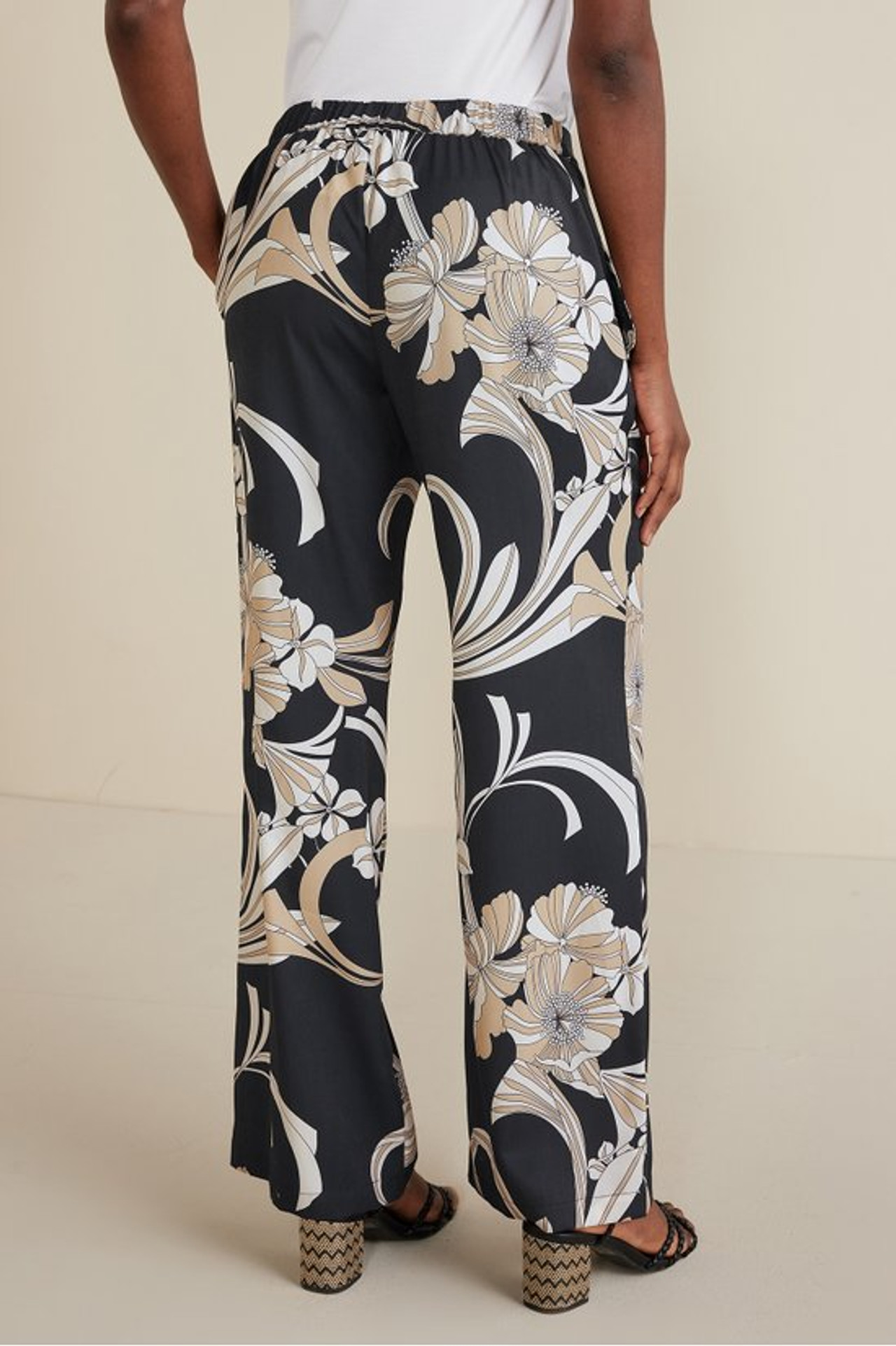 Yara Wide Leg Pants