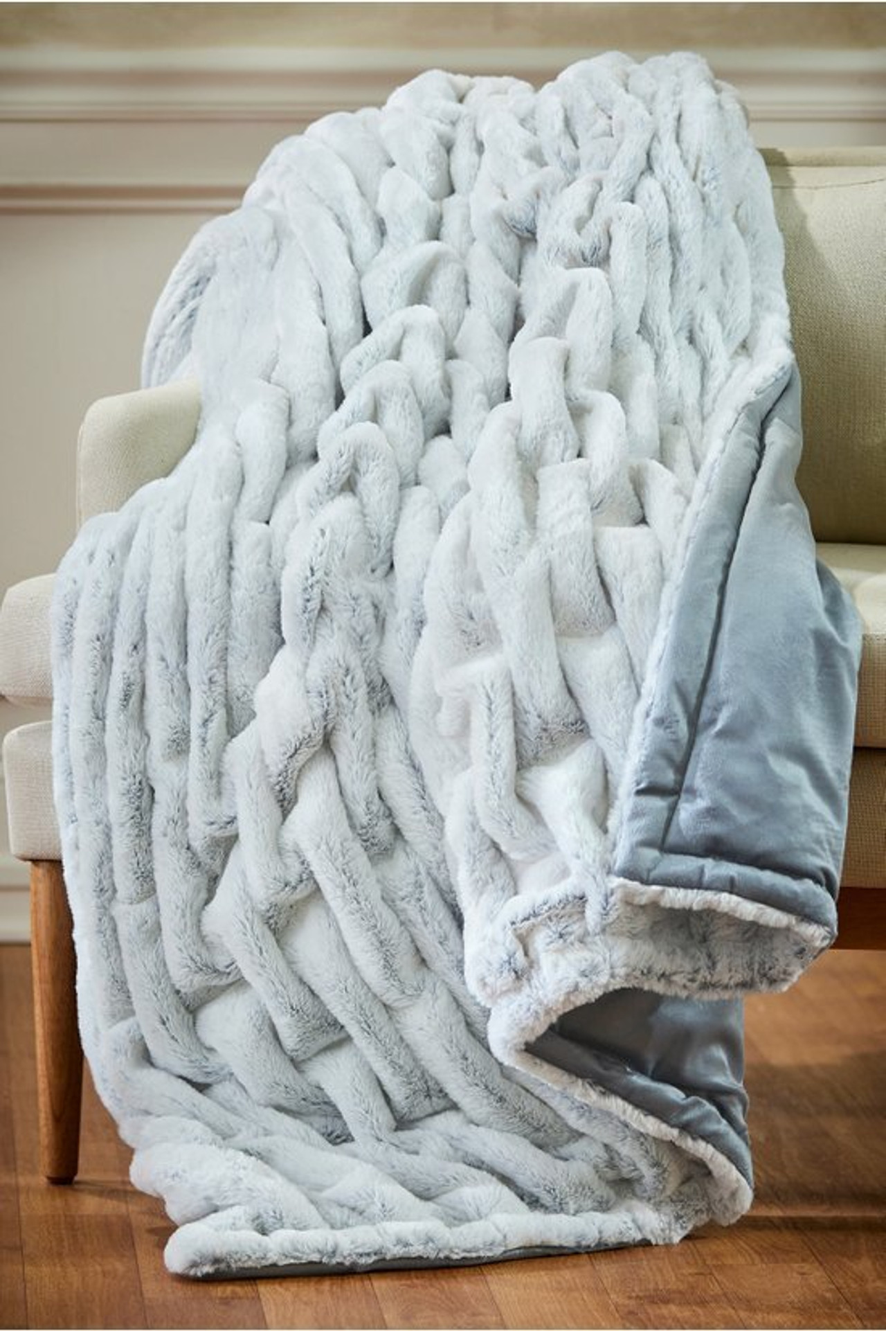 La Parisienne Faux Fur Throw
