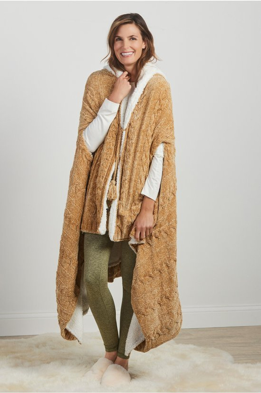 Chenille Sherpa Wearable Throw