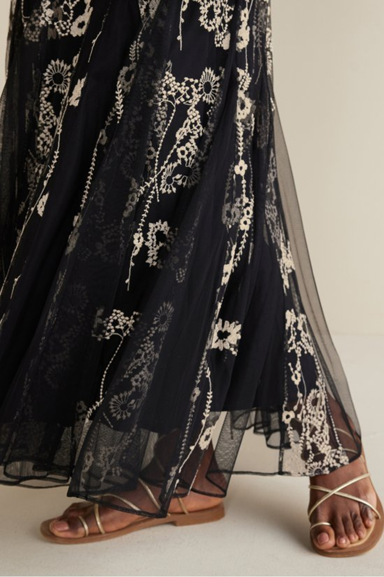 Leatrice Embroidered Maxi Skirt