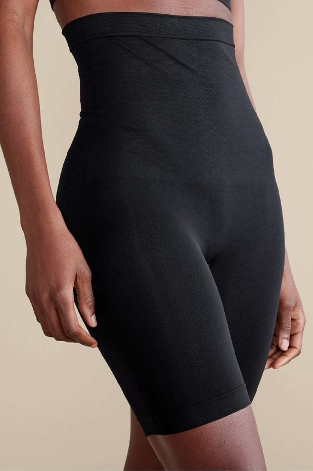 Yummie High Waist Thigh Shaper Short