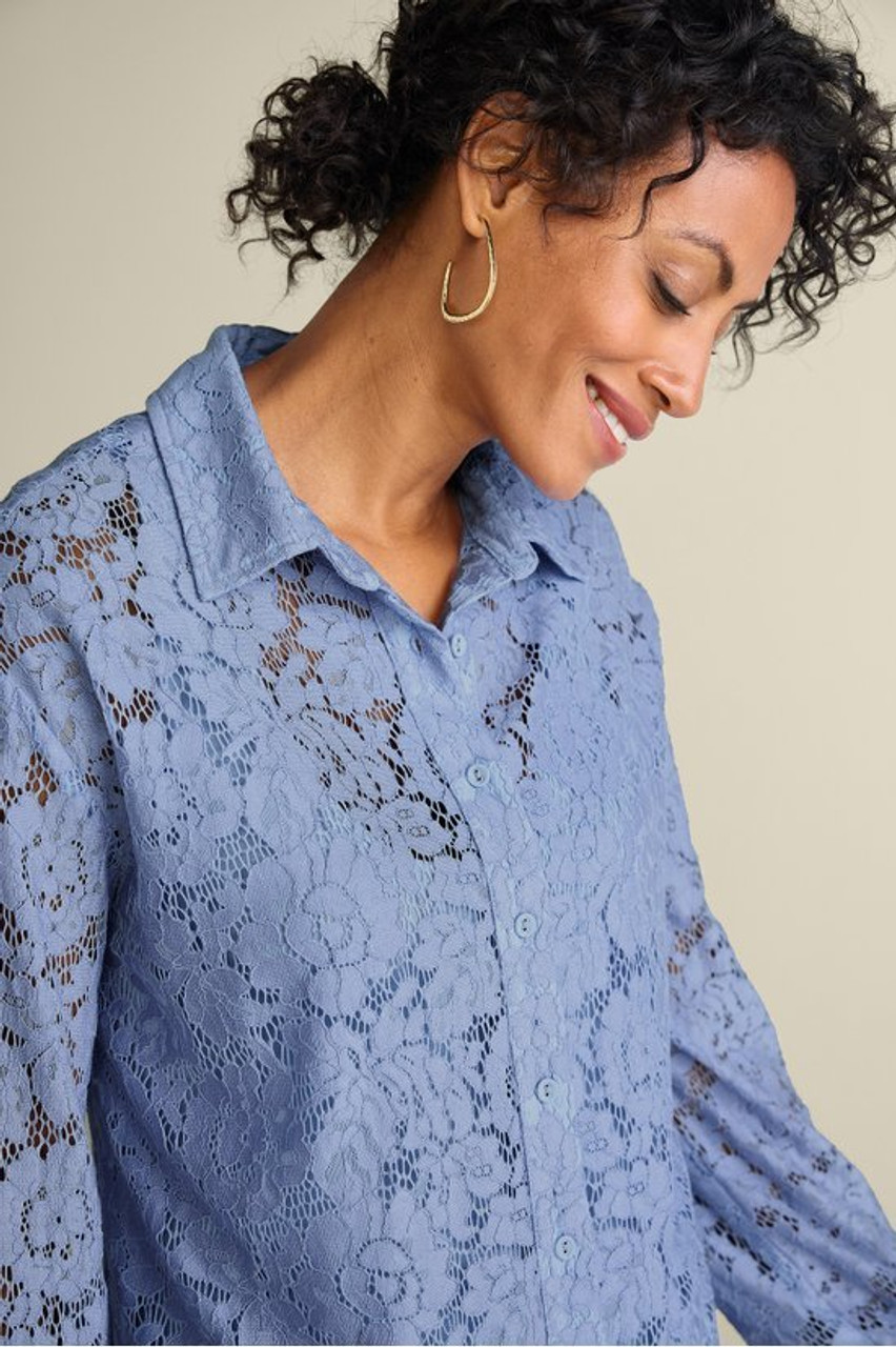 Lisa Lace Button Front   2243