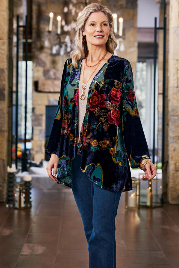 Aaliyah Floral Velvet Topper