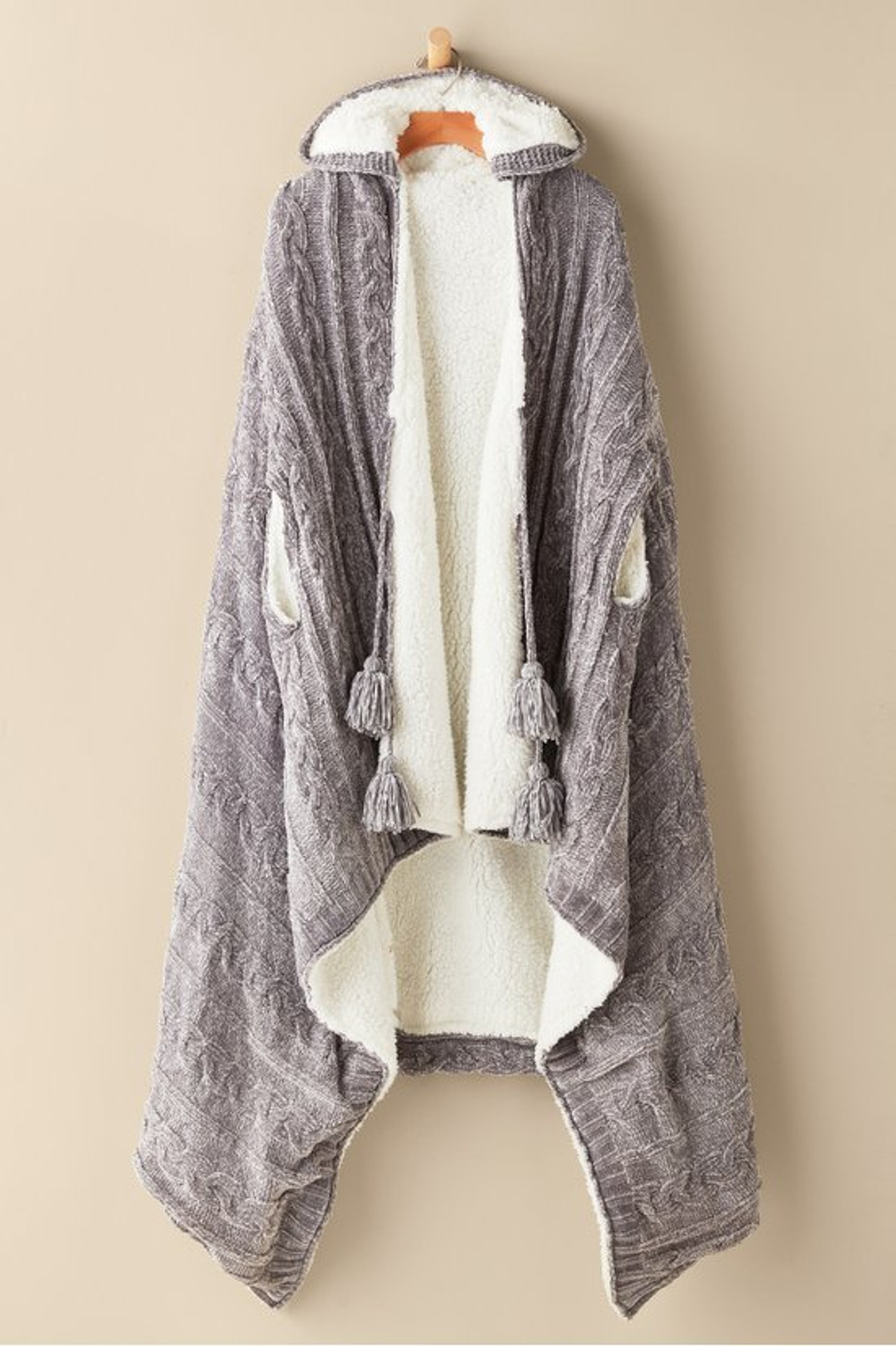 Chenille Sherpa Wearable Throw