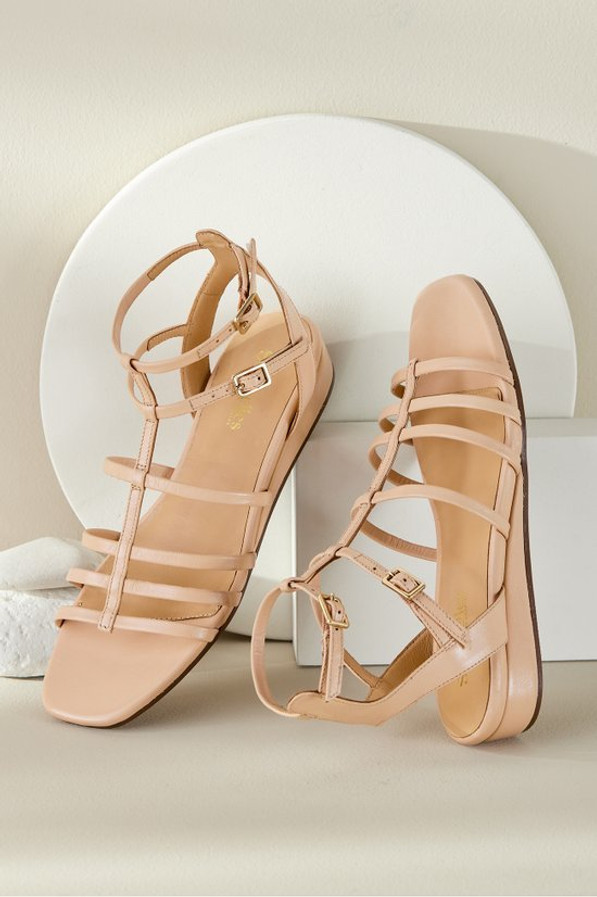 Seychelles Luxurious Strappy Sandal1351