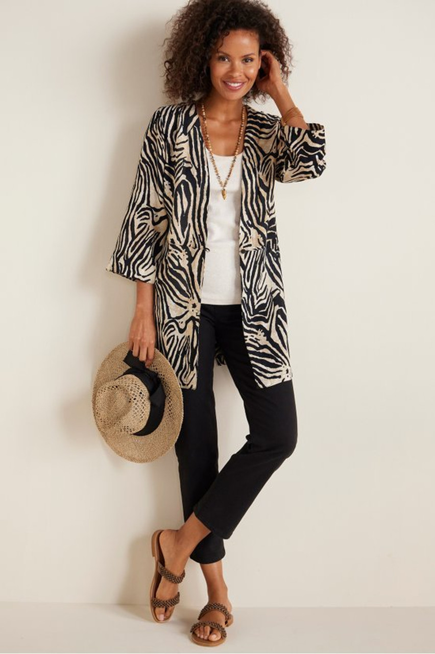 The Ultimate Denim Pull-On Crop