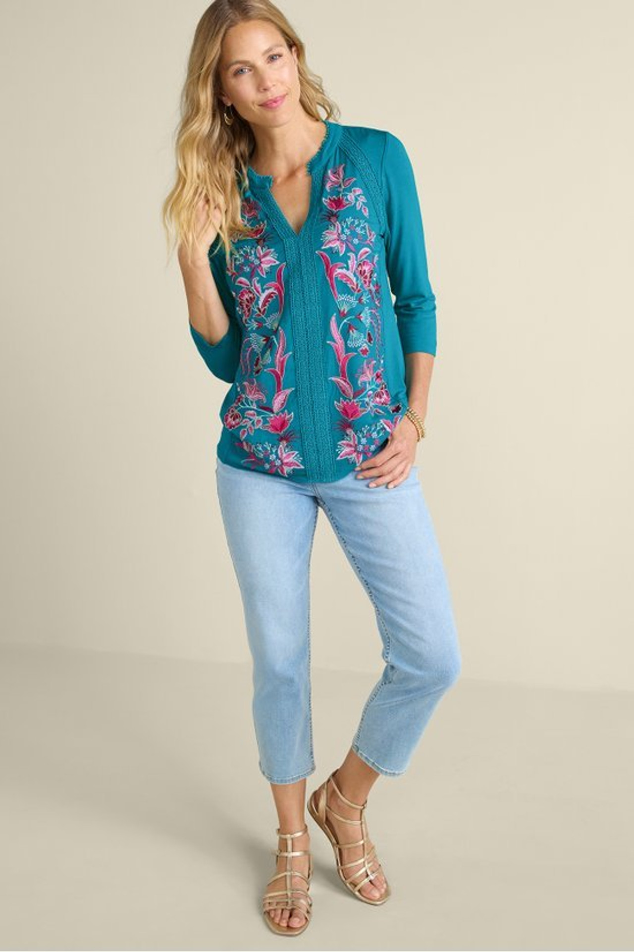 Delsie Embroidered Top   2244