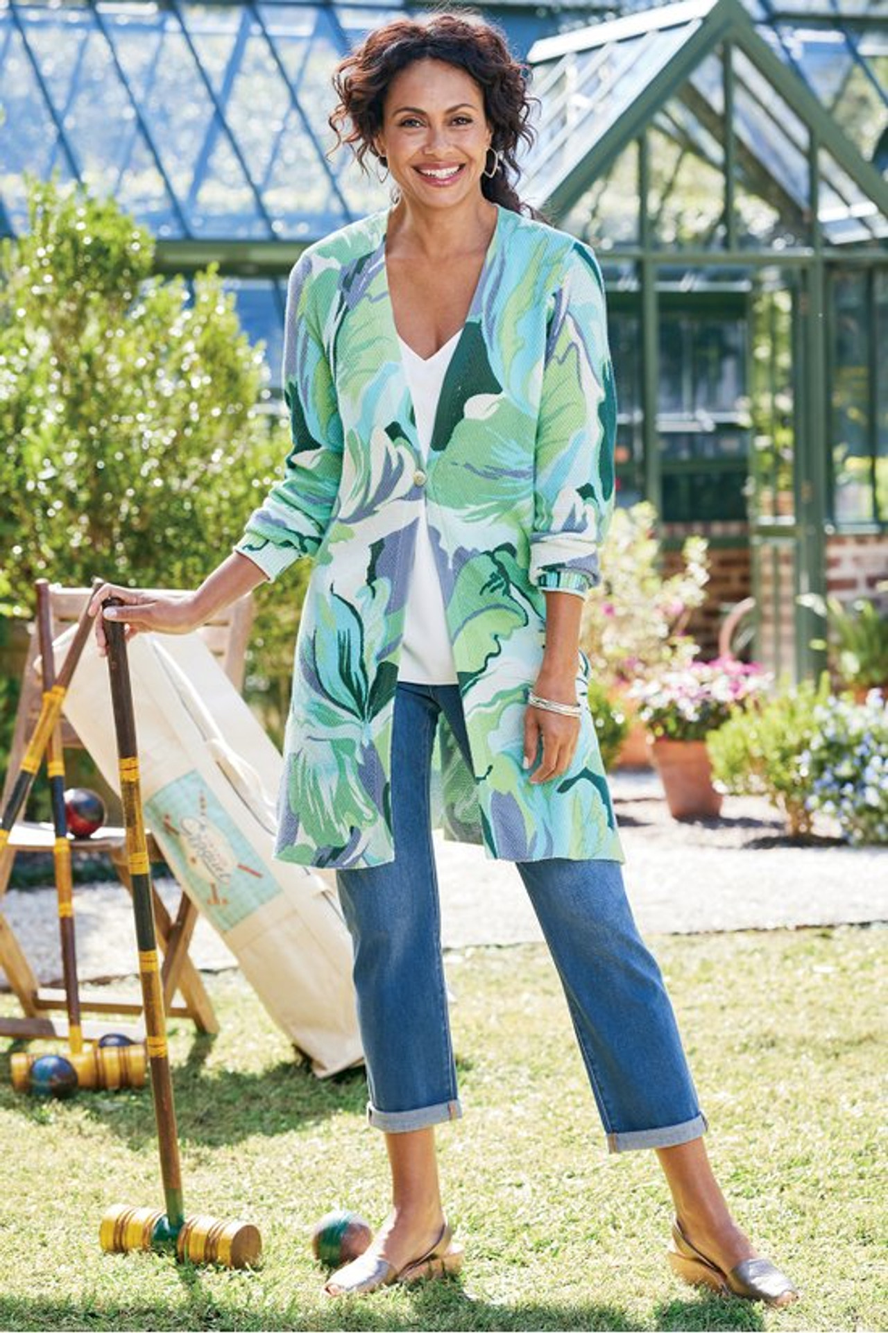 The Ultimate Denim Pull-On Crop