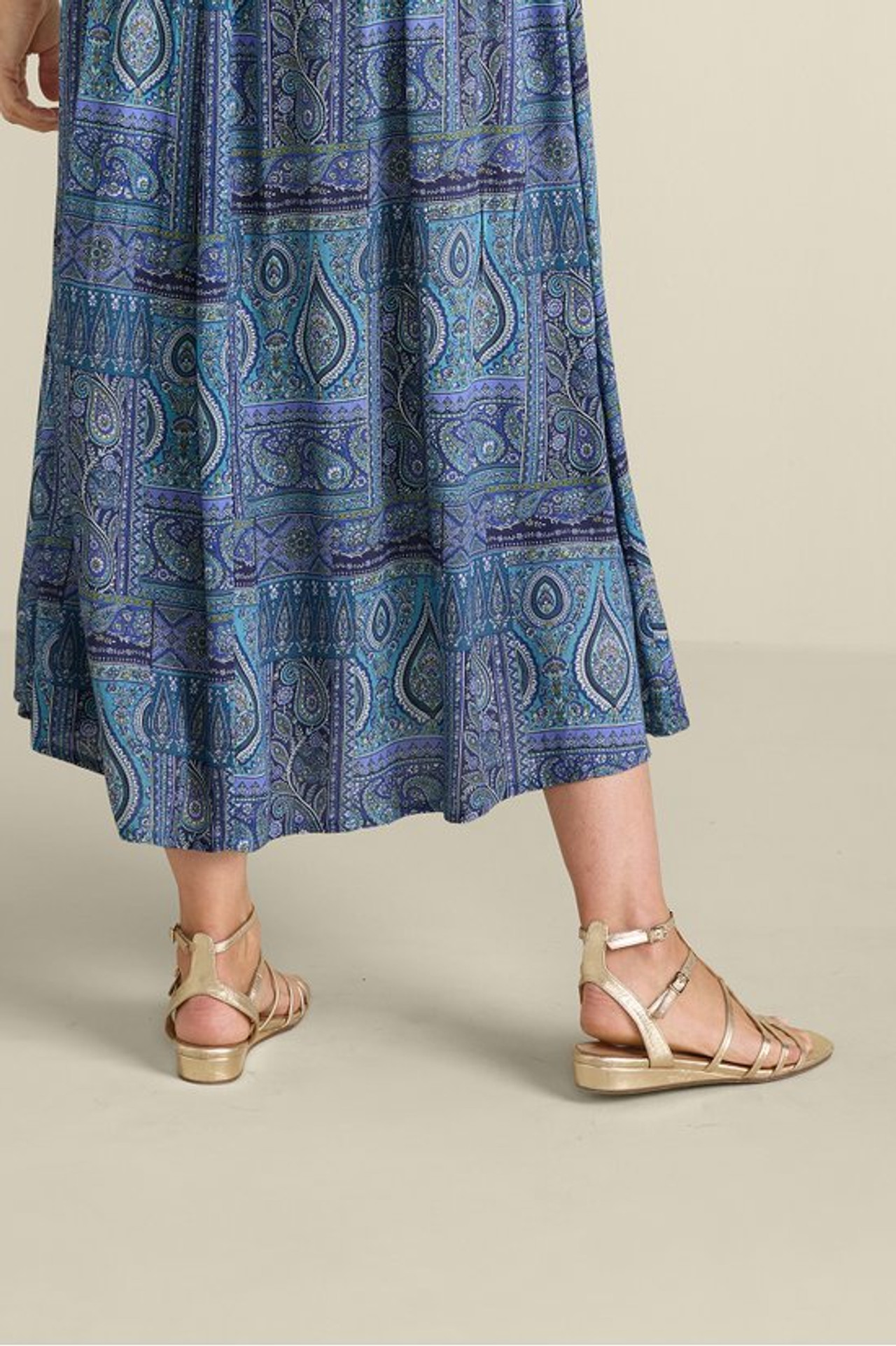 Seychelles Luxurious Strappy Sandal1351