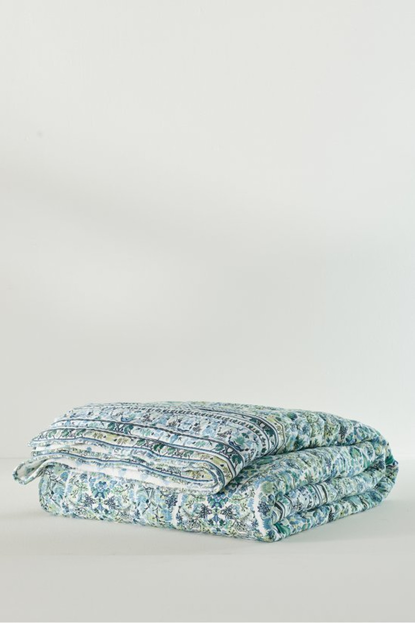 Margo Iris Reversible Printed Quilt