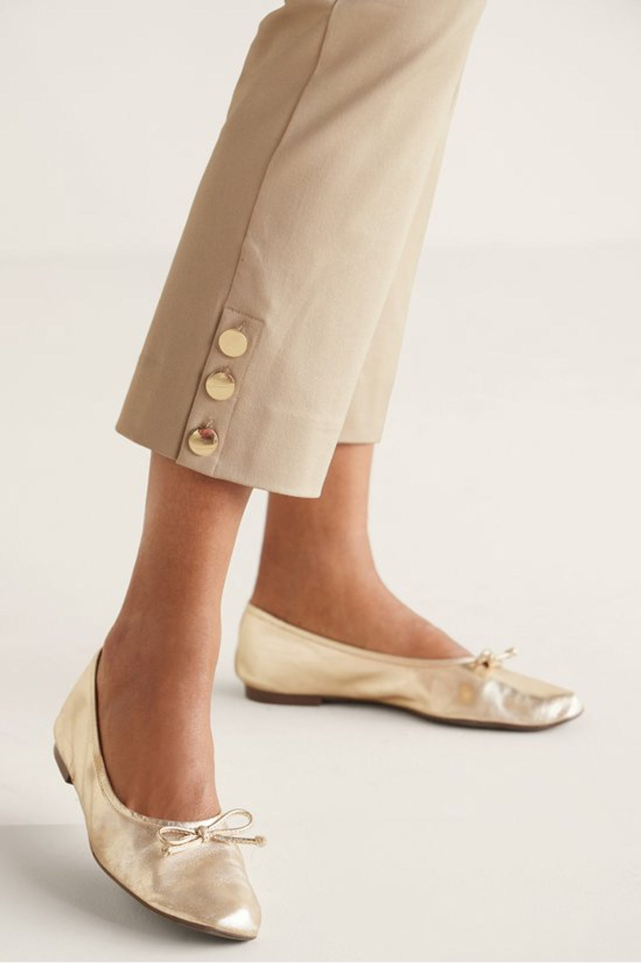 SoftEssential™ SUPERLA Slim Leg Crop Pants1194