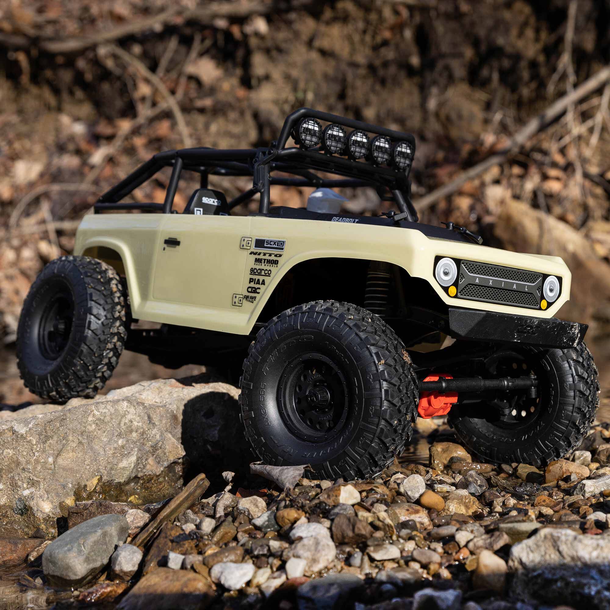 Axial 1/10 SCX10 II Deadbolt 4X4 Brushed RTR, Tan