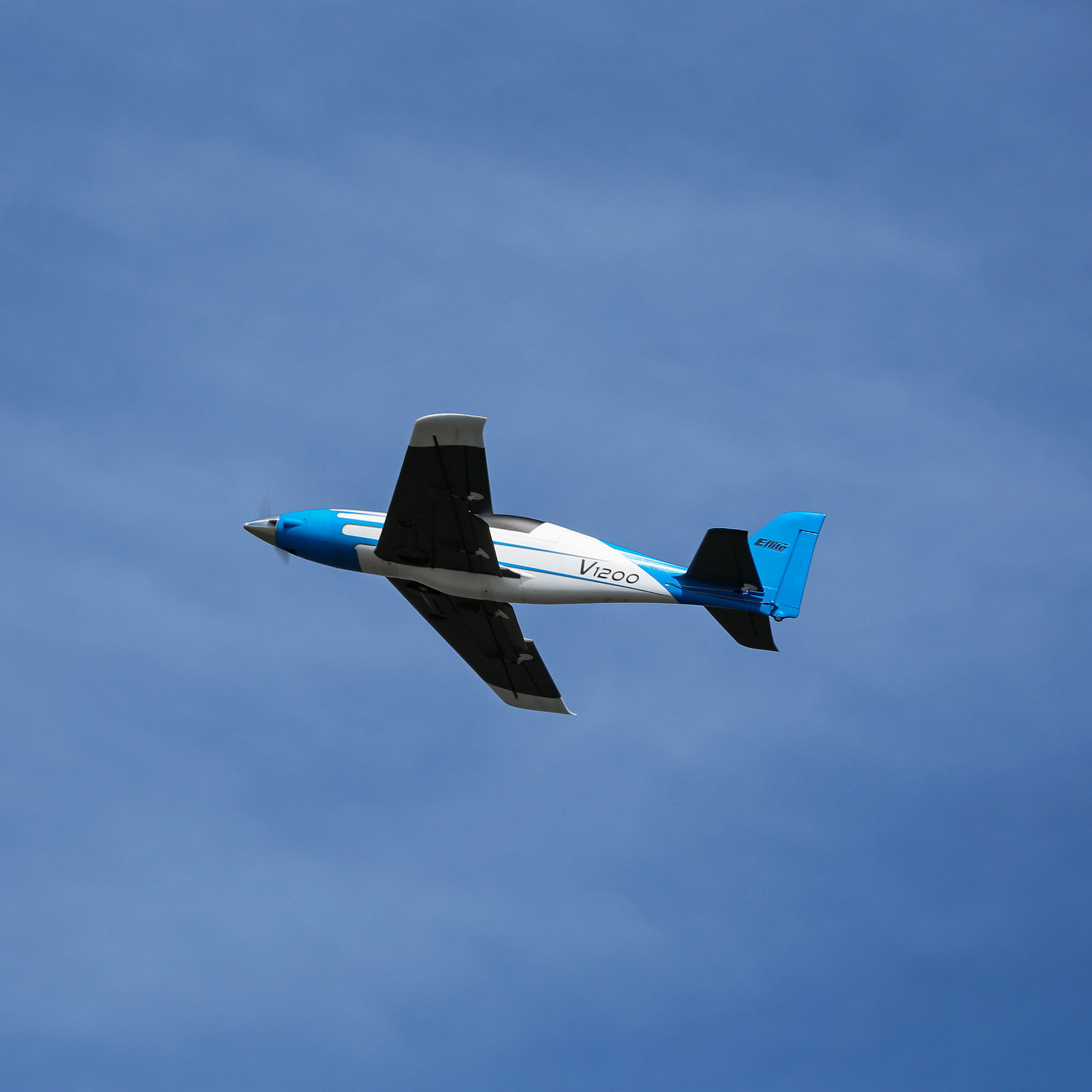 E-flite V1200 1.2m BNF Basic with Smart, AS3X and SAFE Select