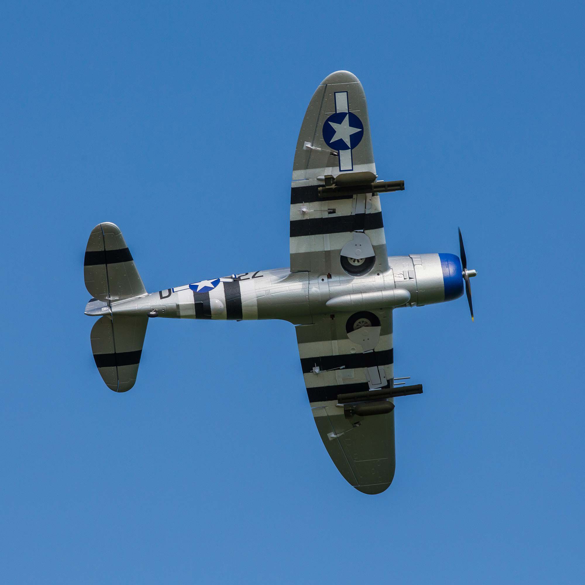 E-flite P-47 Razorback 1.2m BNF Basic with AS3X & SAFE Select