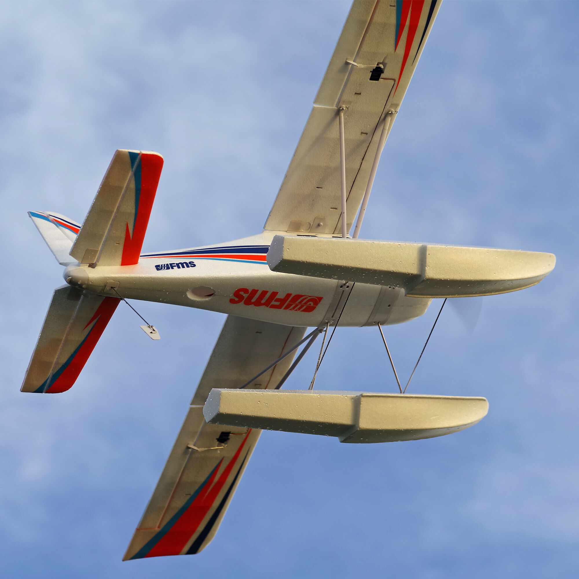 FMS Kingfisher 1400mm PNP with Reflex