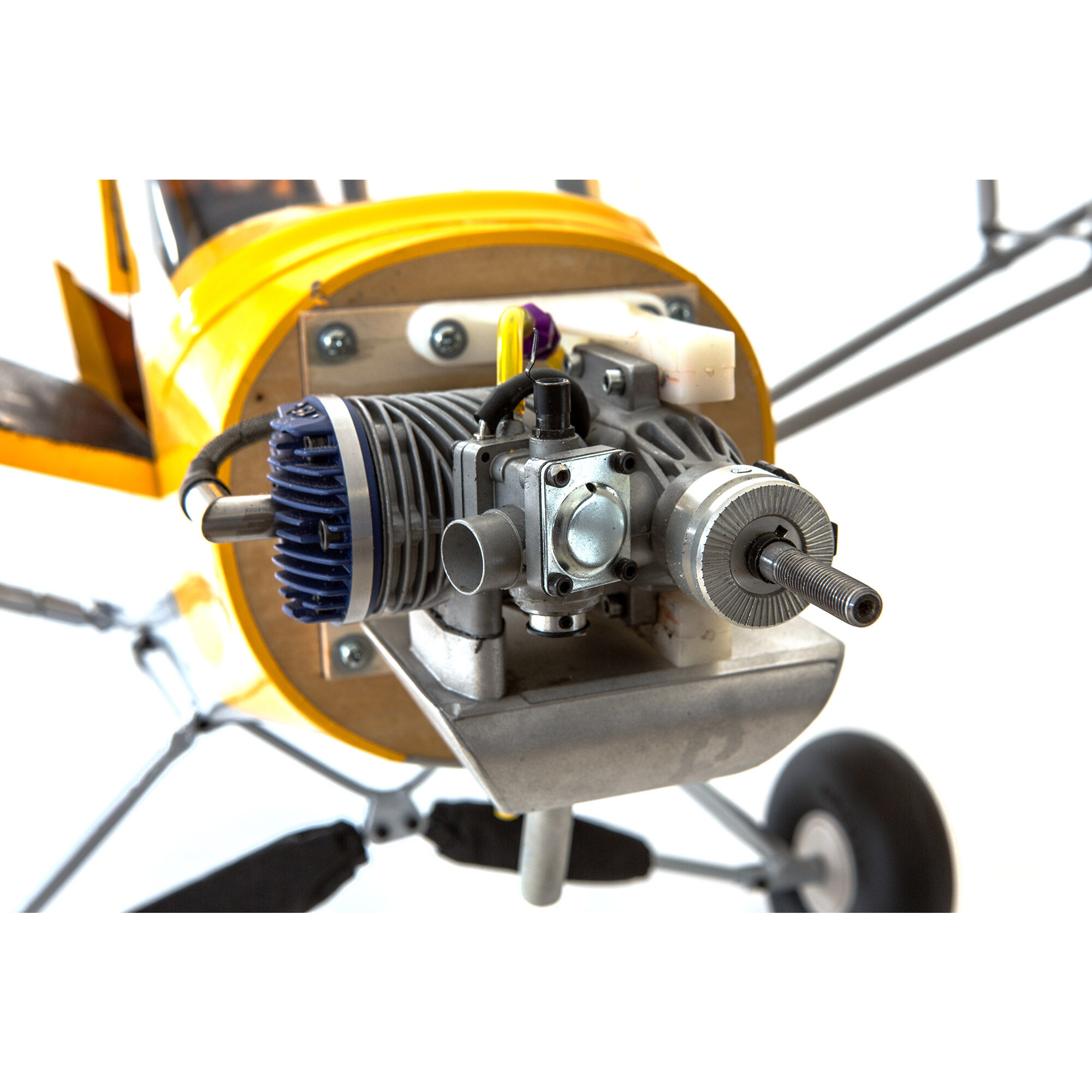 Hangar 9 Carbon Cub 15cc ARF, 90"