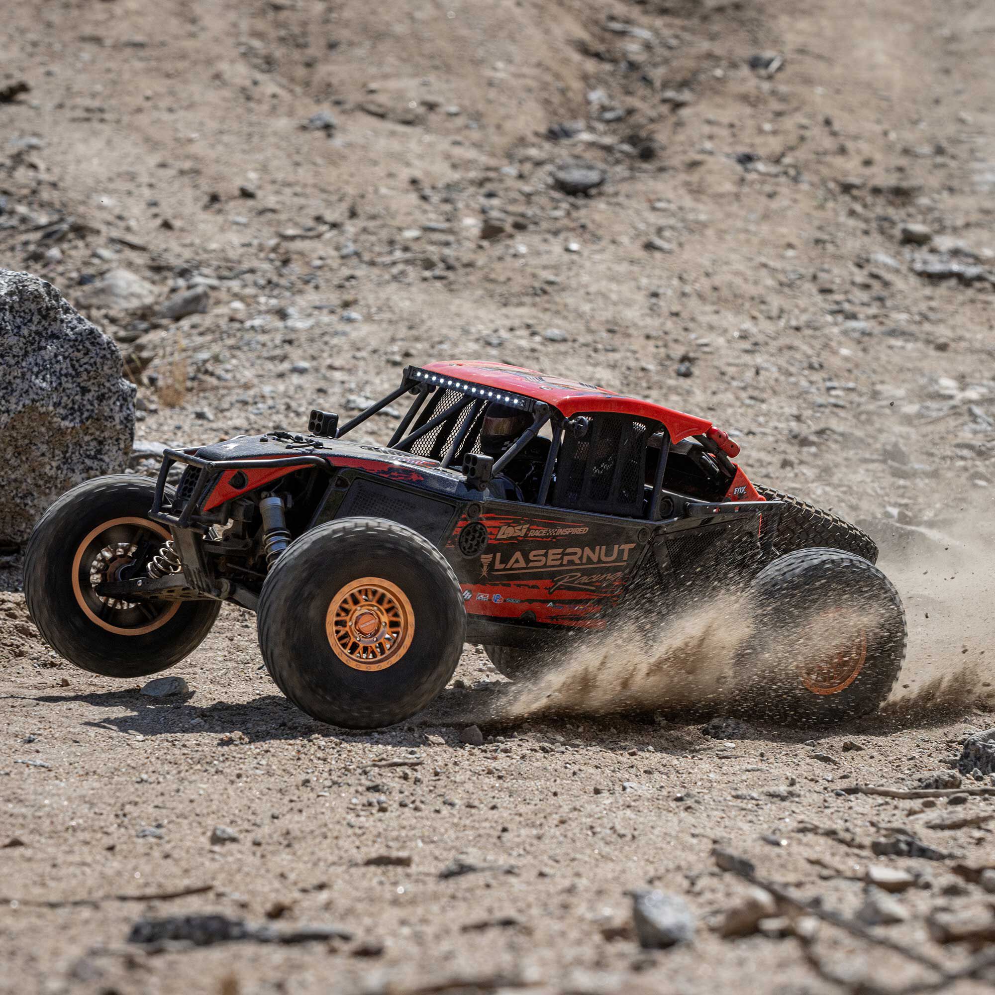 Losi 1/6 8IGHT Super Lasernut 6S 4X4 RTR Brushless Desert Buggy, Red