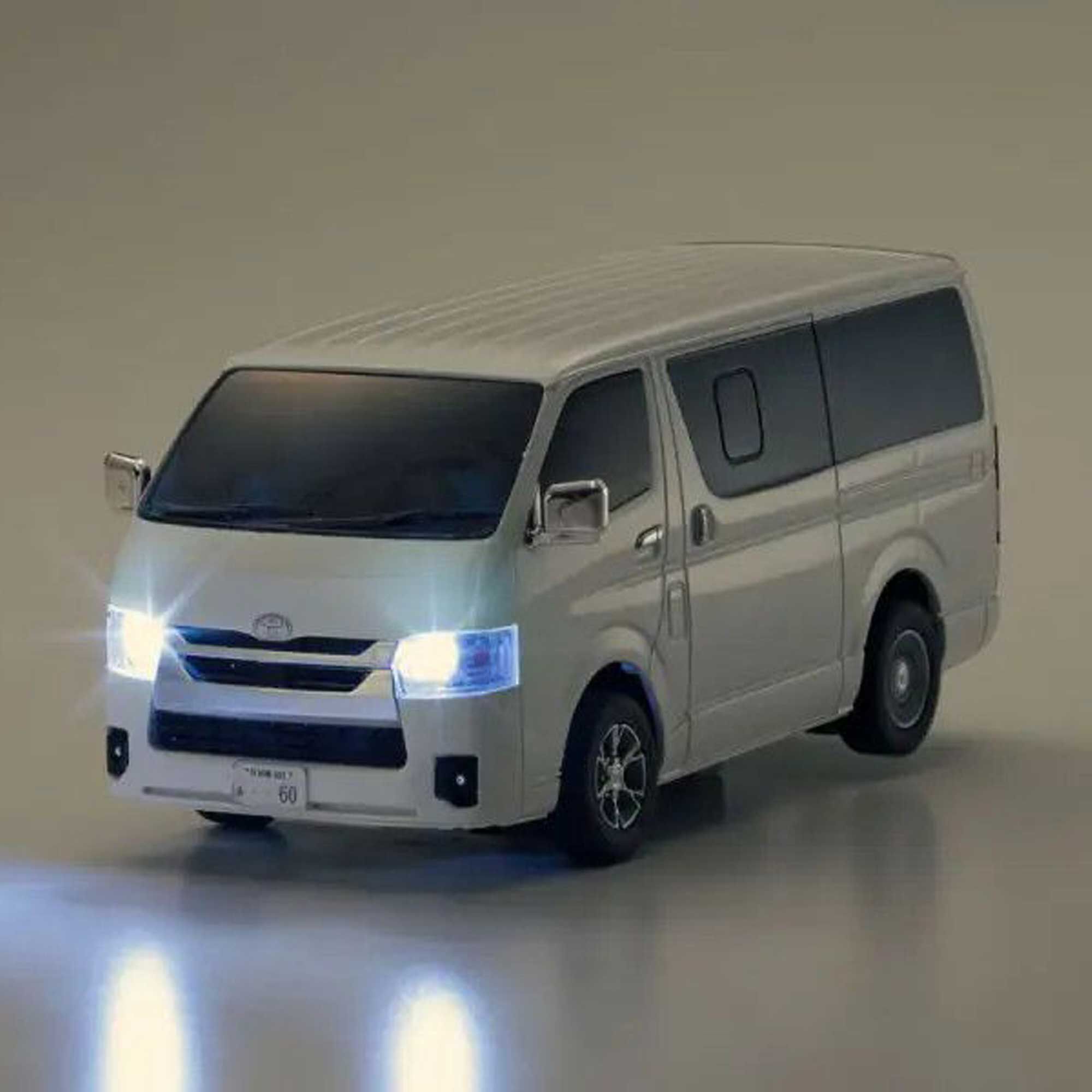Kyosho 1/28 Hi-Ace Super GL 2WD On-Road First Mini-Z RTR, White
