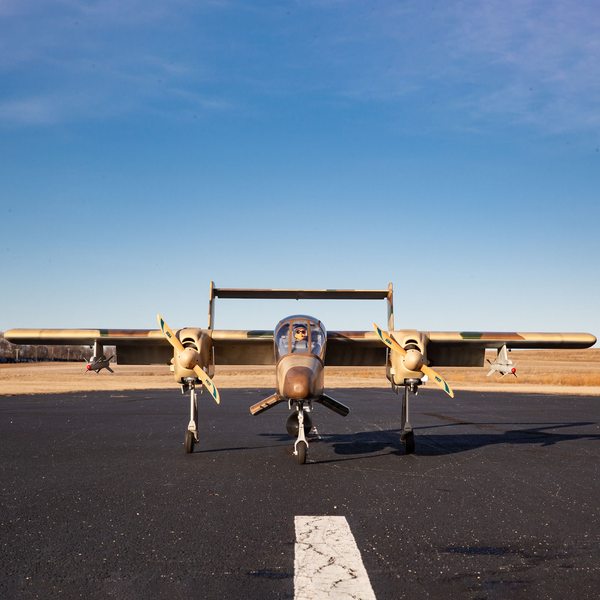 Hangar 9 OV-10 Bronco 30cc ARF, 108"