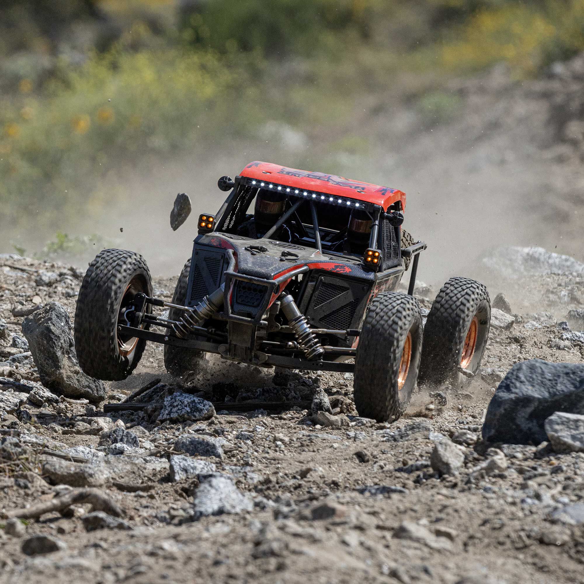 Losi 1/6 8IGHT Super Lasernut 6S 4X4 RTR Brushless Desert Buggy, Red