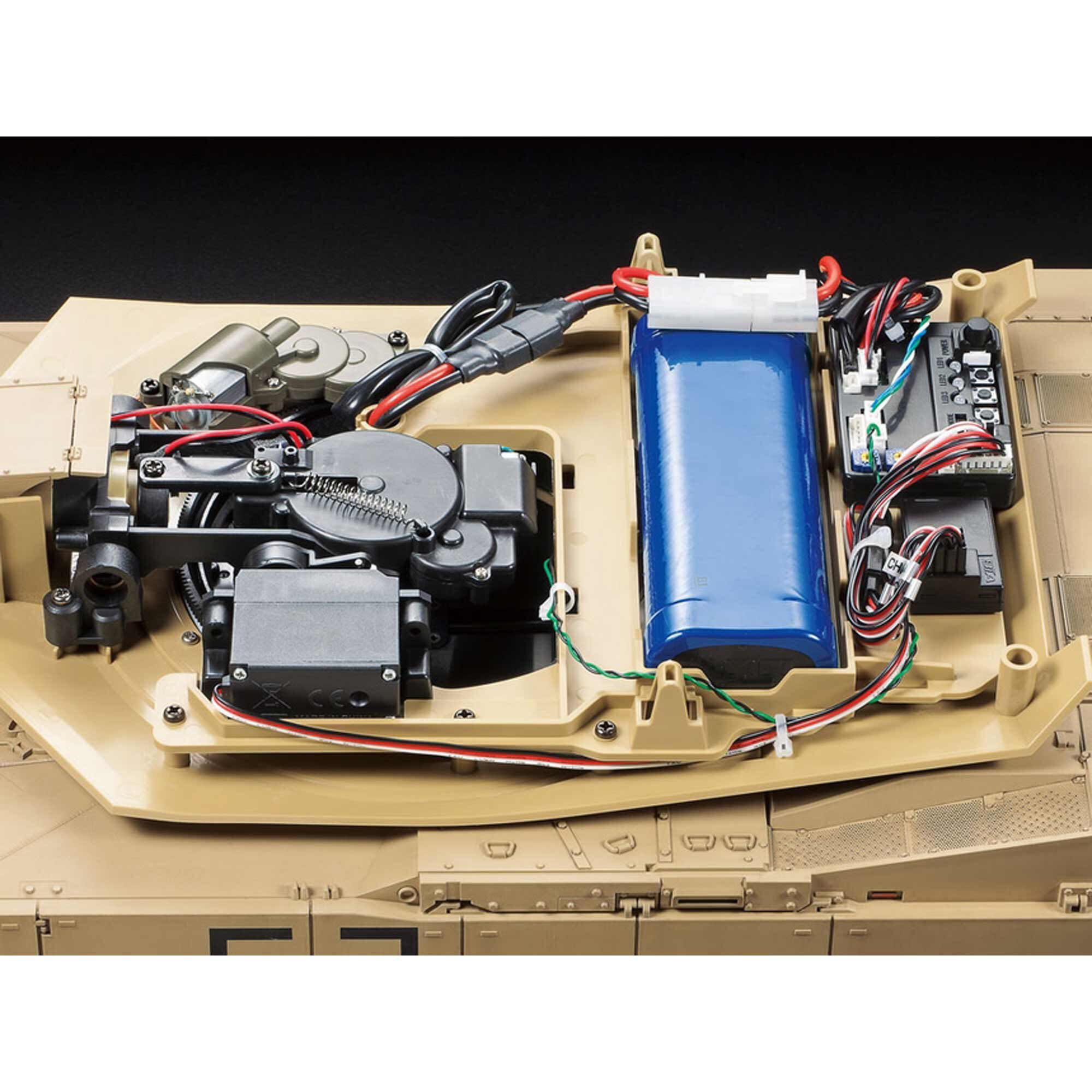 Tamiya 1/16 U.S. Main Battle Tank M1A2 Abrams Full-Option Kit