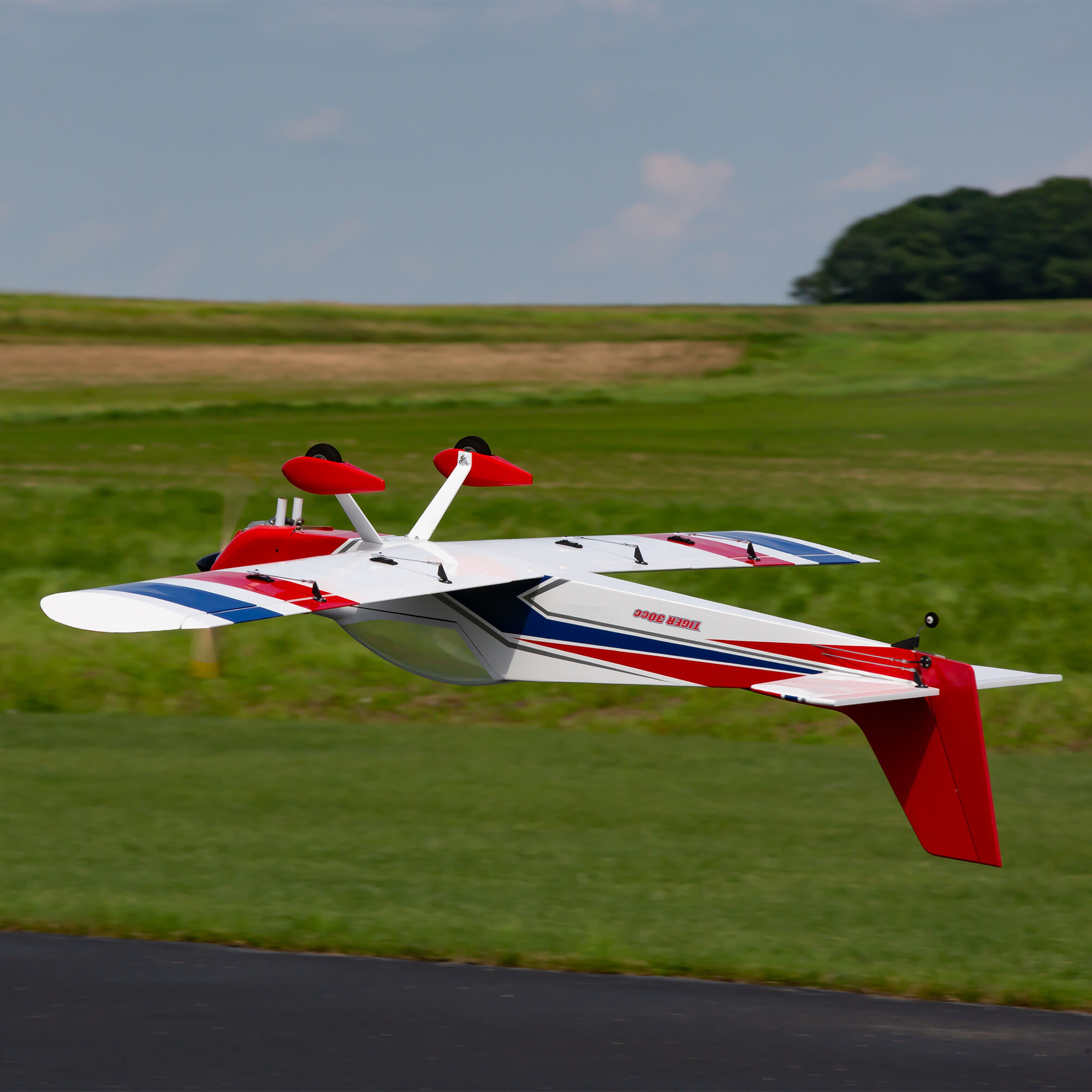 Hangar 9 Tiger 30cc ARF, 90"