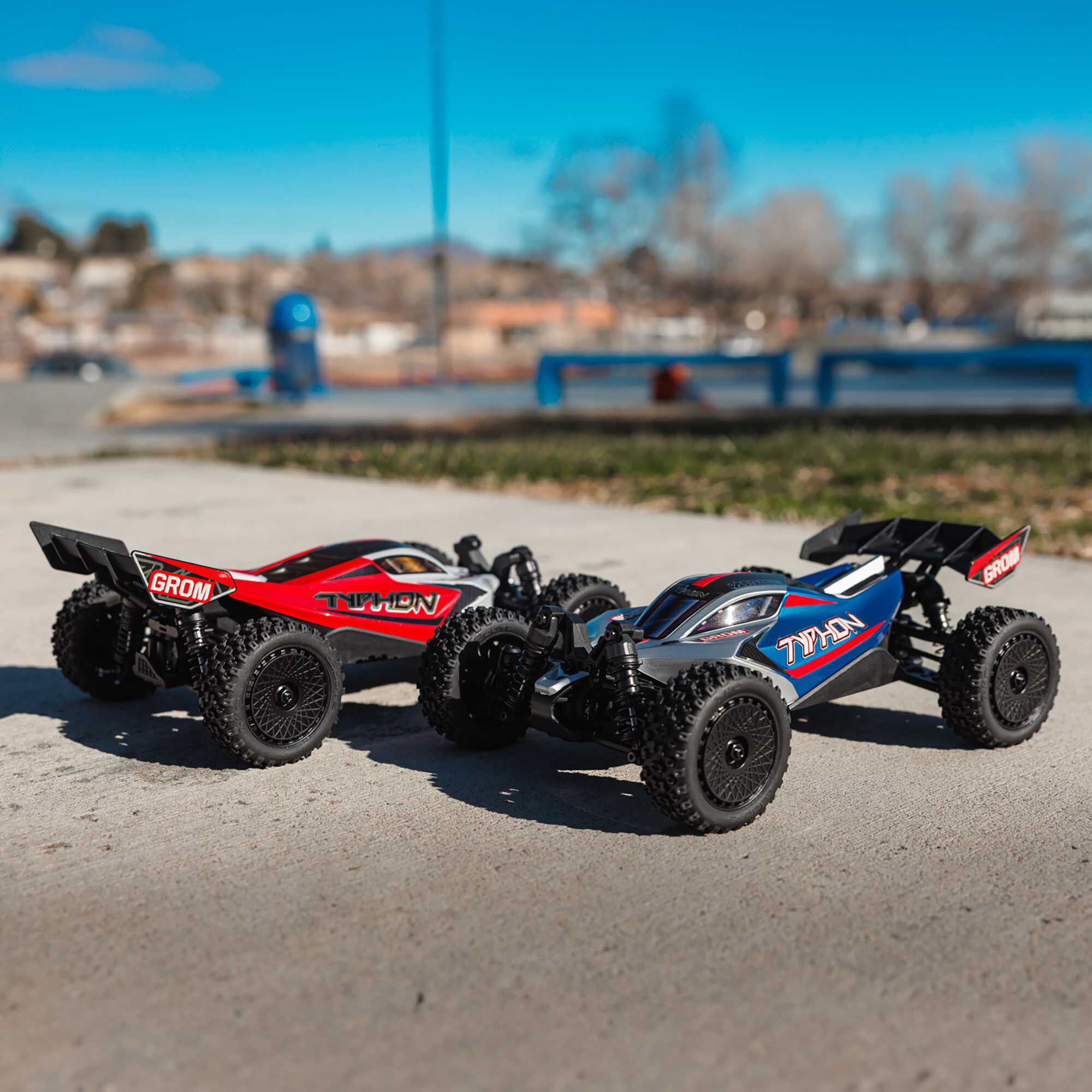 ARRMA 1/14 TYPHON GROM 4X4 RTR Brushed Buggy (Battery & Charger Included), Blue/Silver