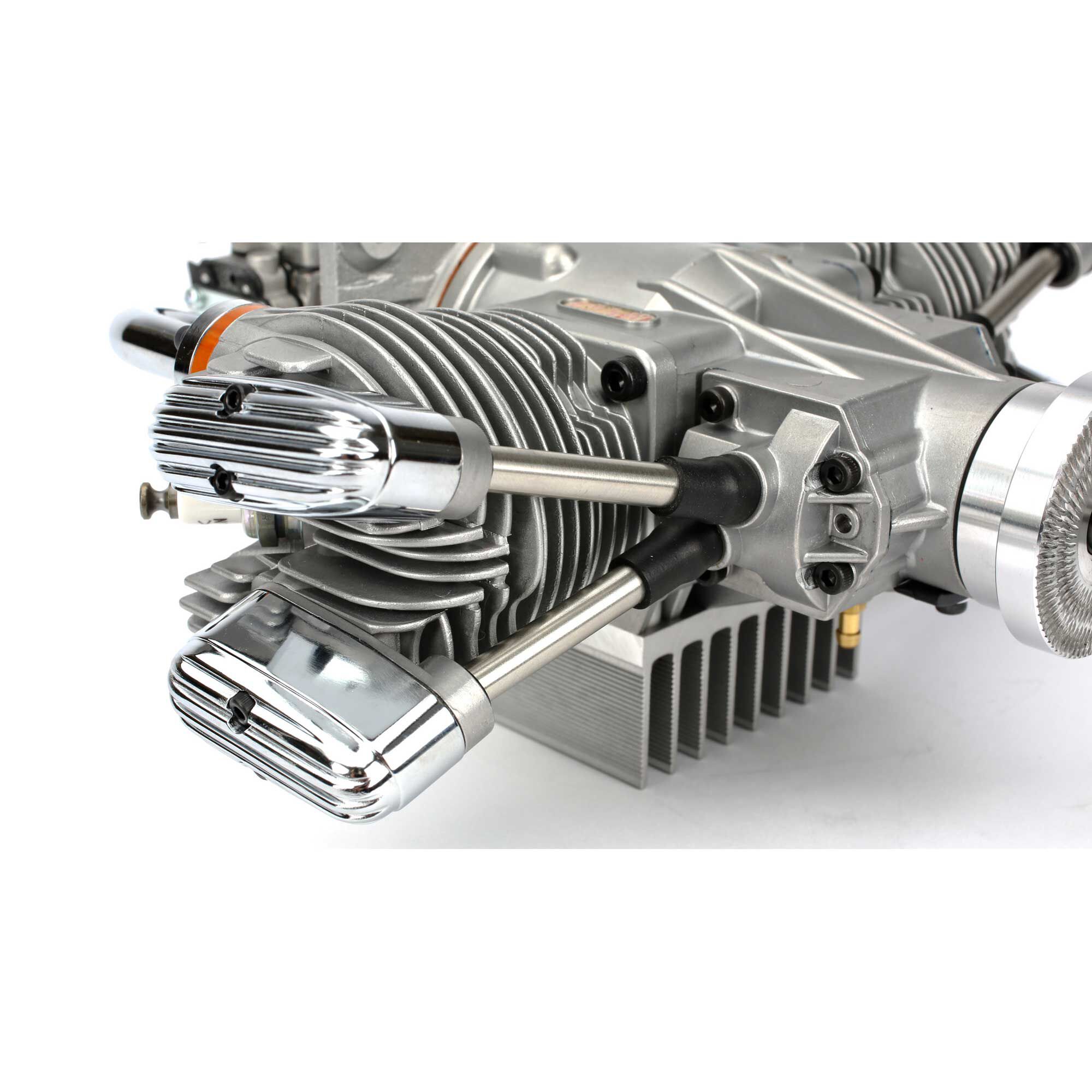 Saito Engines 57cc Gas Twin Engine 4-Stroke: BT