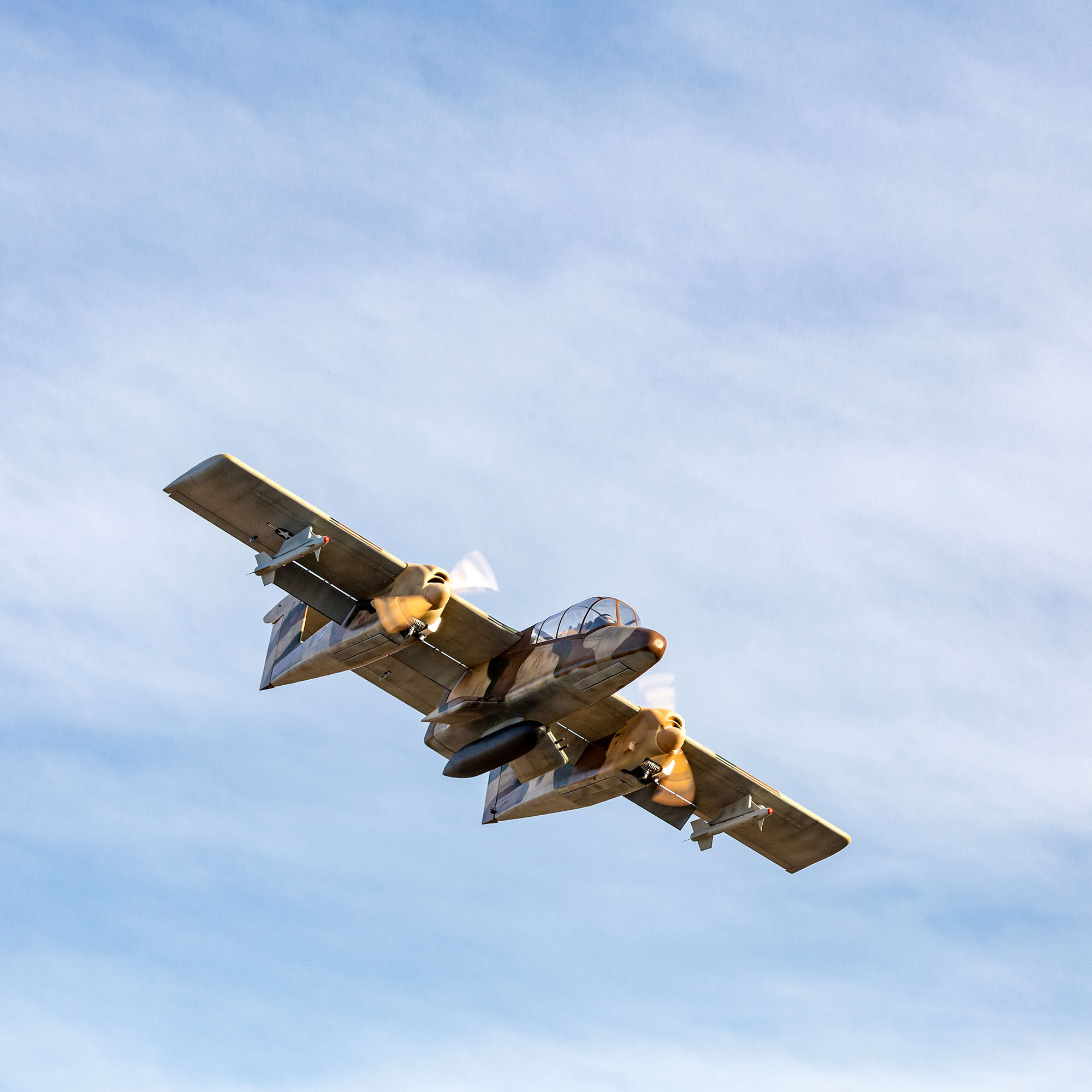 Hangar 9 OV-10 Bronco 30cc ARF, 108"