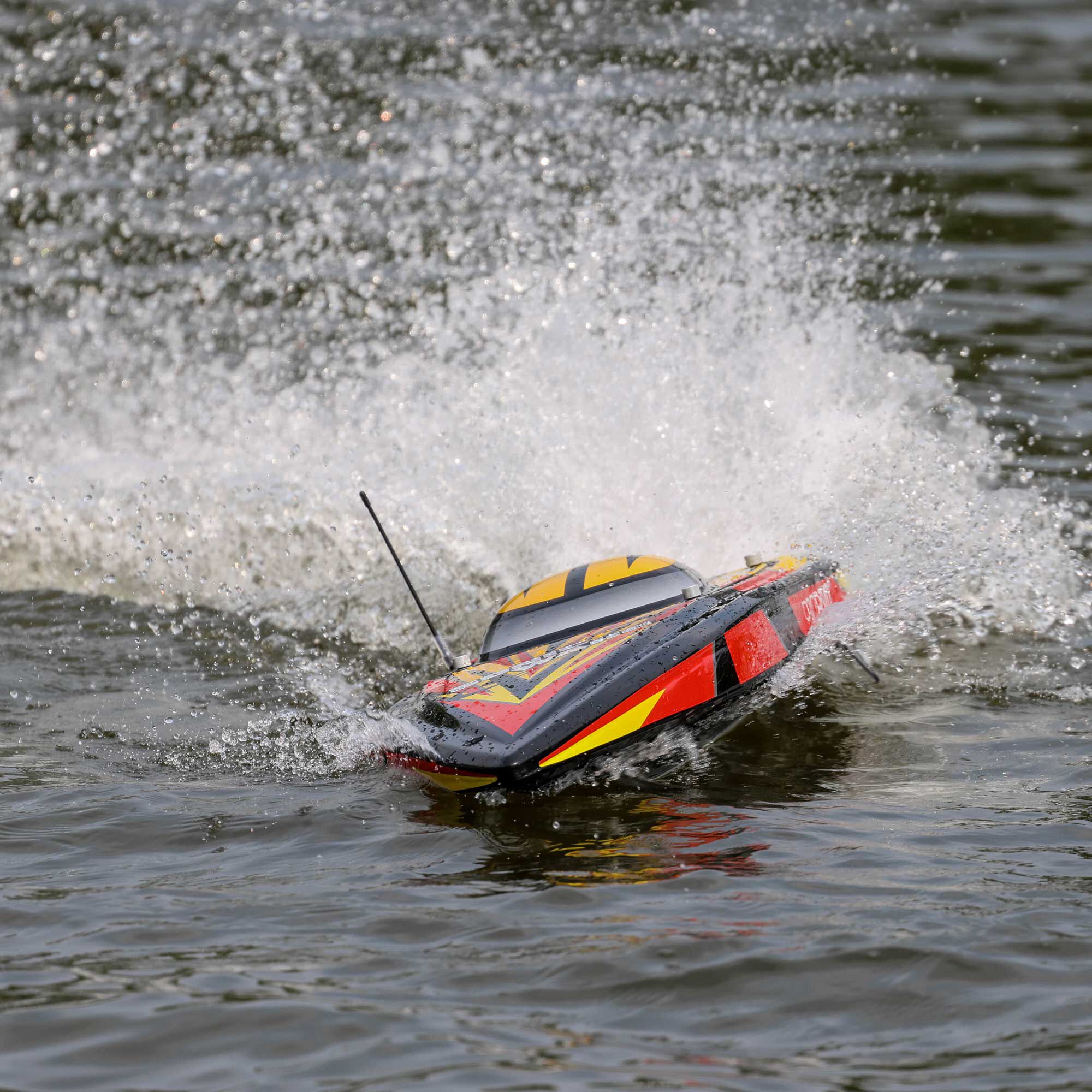 Pro Boat Sonicwake V2 36" Self-Righting Brushless Deep-V RTR, Black