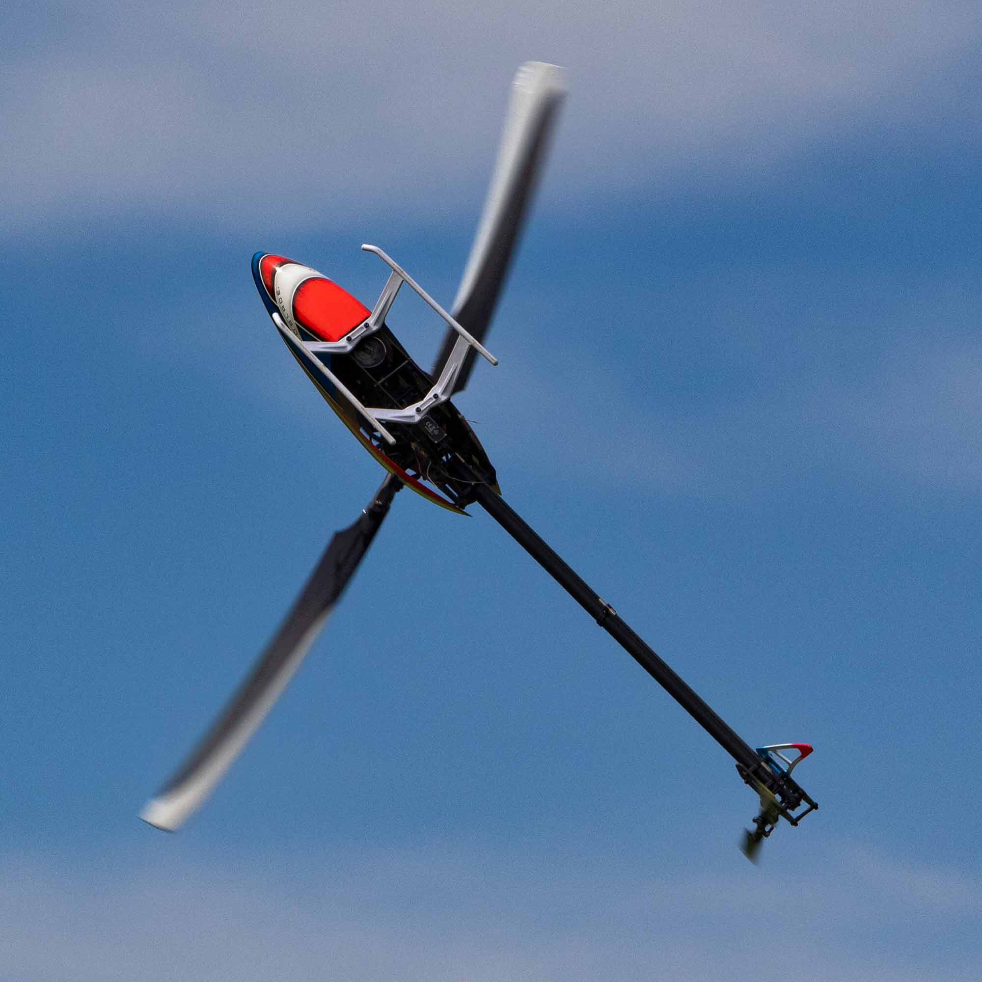 Blade Fusion 550 Quick Build Kit with Motor and Blades