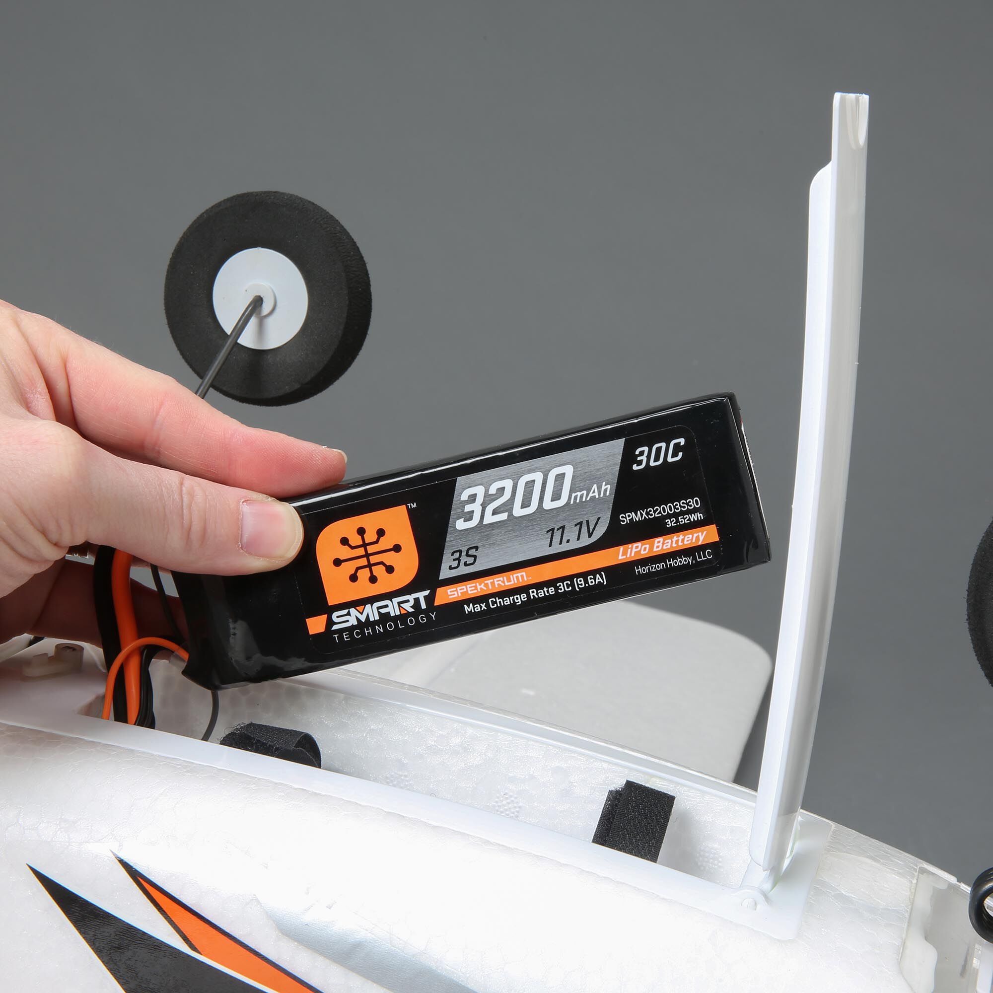 E-flite Apprentice STS 1.5m BNF Basic Smart Trainer with SAFE