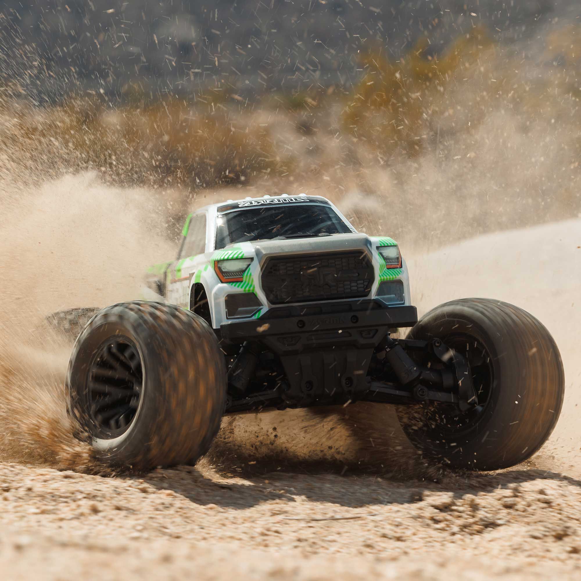 ARRMA 1/10 GRANITE MEGA 665 4X4 RTR Brushed Monster Truck, Green