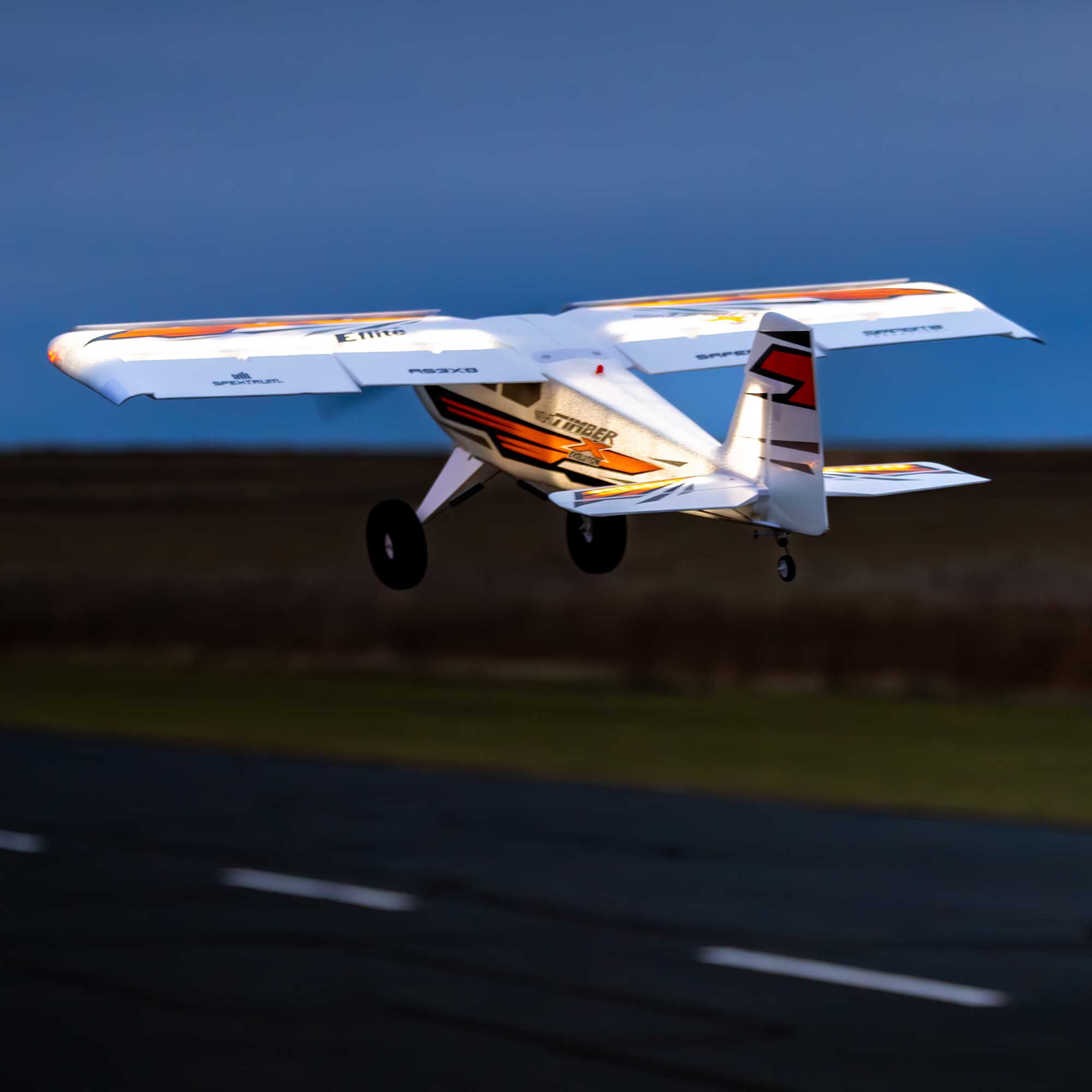 E-flite Night Timber X Evolution 1.2m PNP