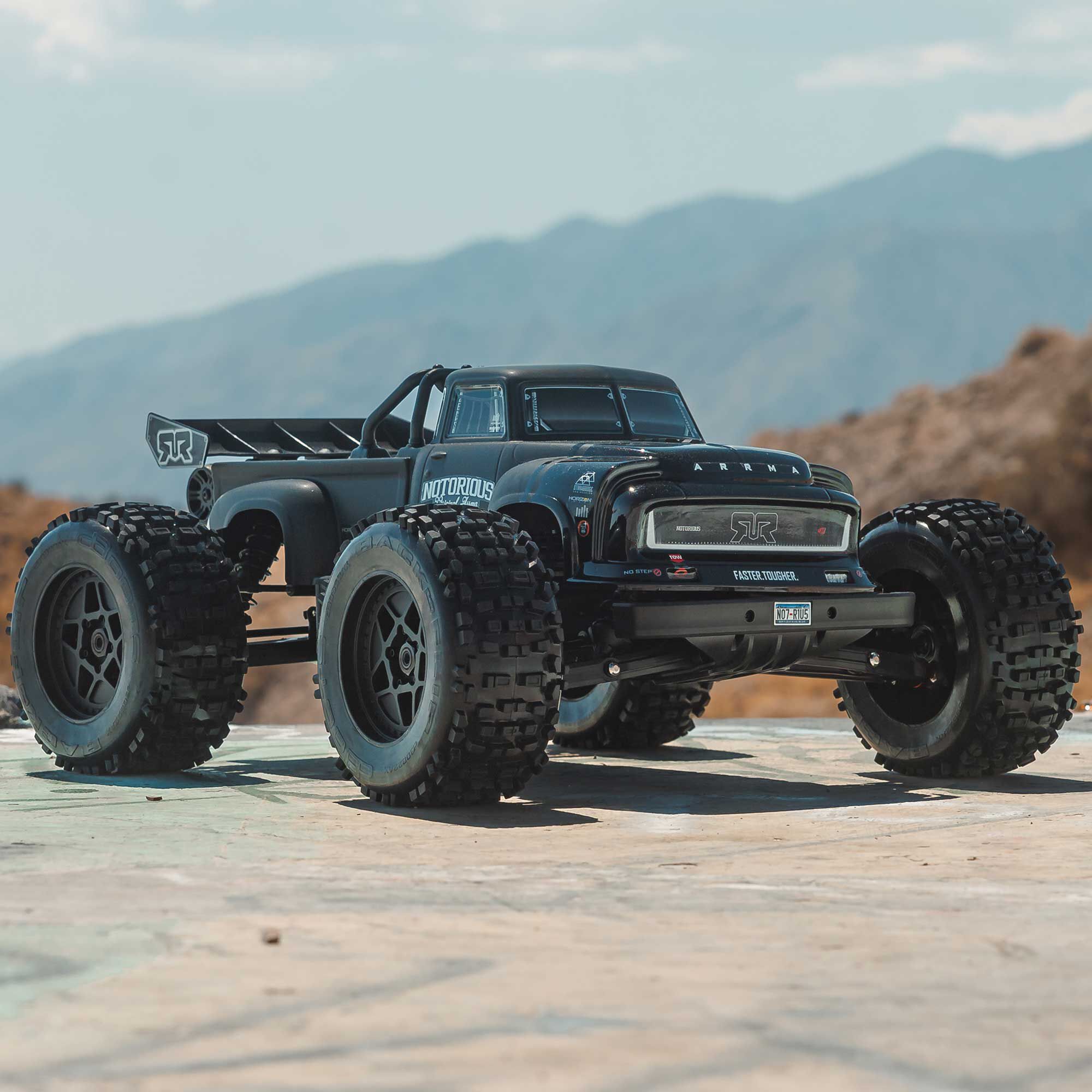 ARRMA 1/8 NOTORIOUS 6S 4X4 RTR Brushless Stunt Truck, Black
