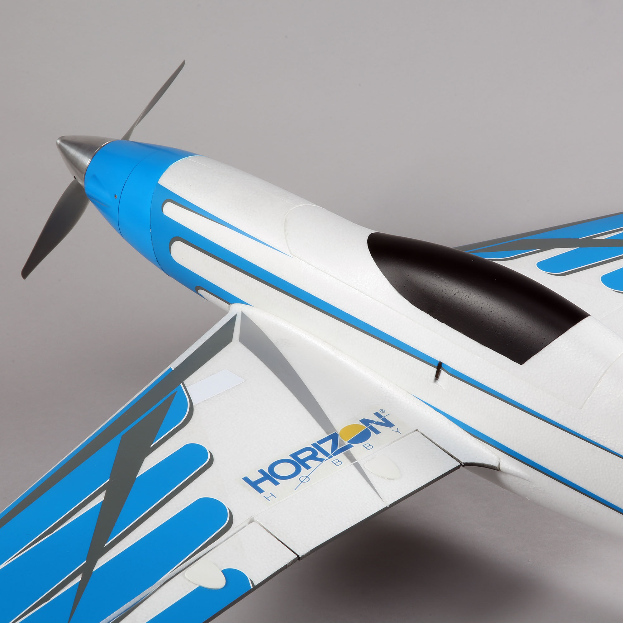 E-flite V1200 1.2m BNF Basic with Smart, AS3X and SAFE Select