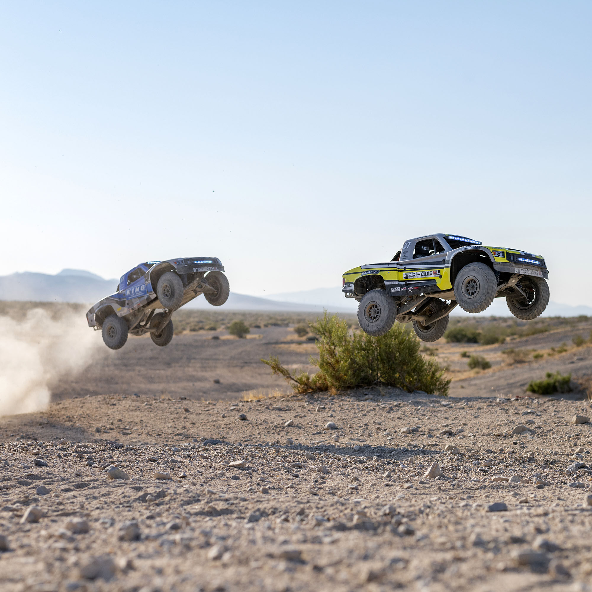 Losi 1/6 Super Baja Rey King Shocks 8S 4X4 RTR Brushless Desert Truck, Blue