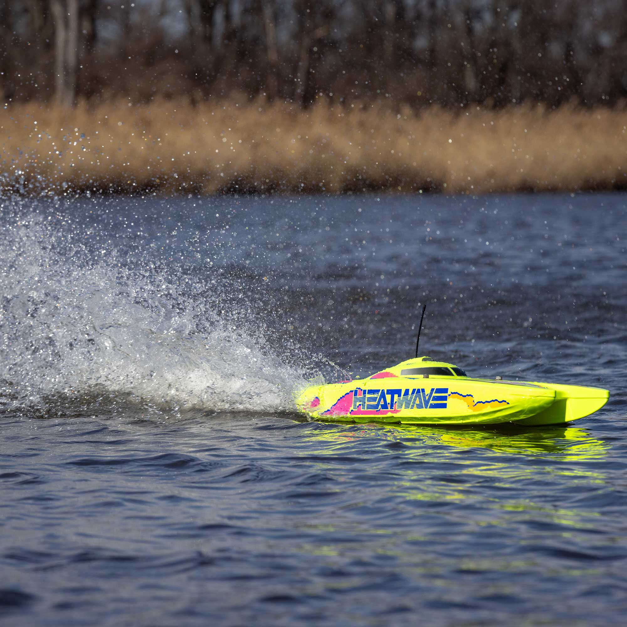Pro Boat Blackjack 24" V2 Catamaran Brushless: RTR, Heat Wave Visual