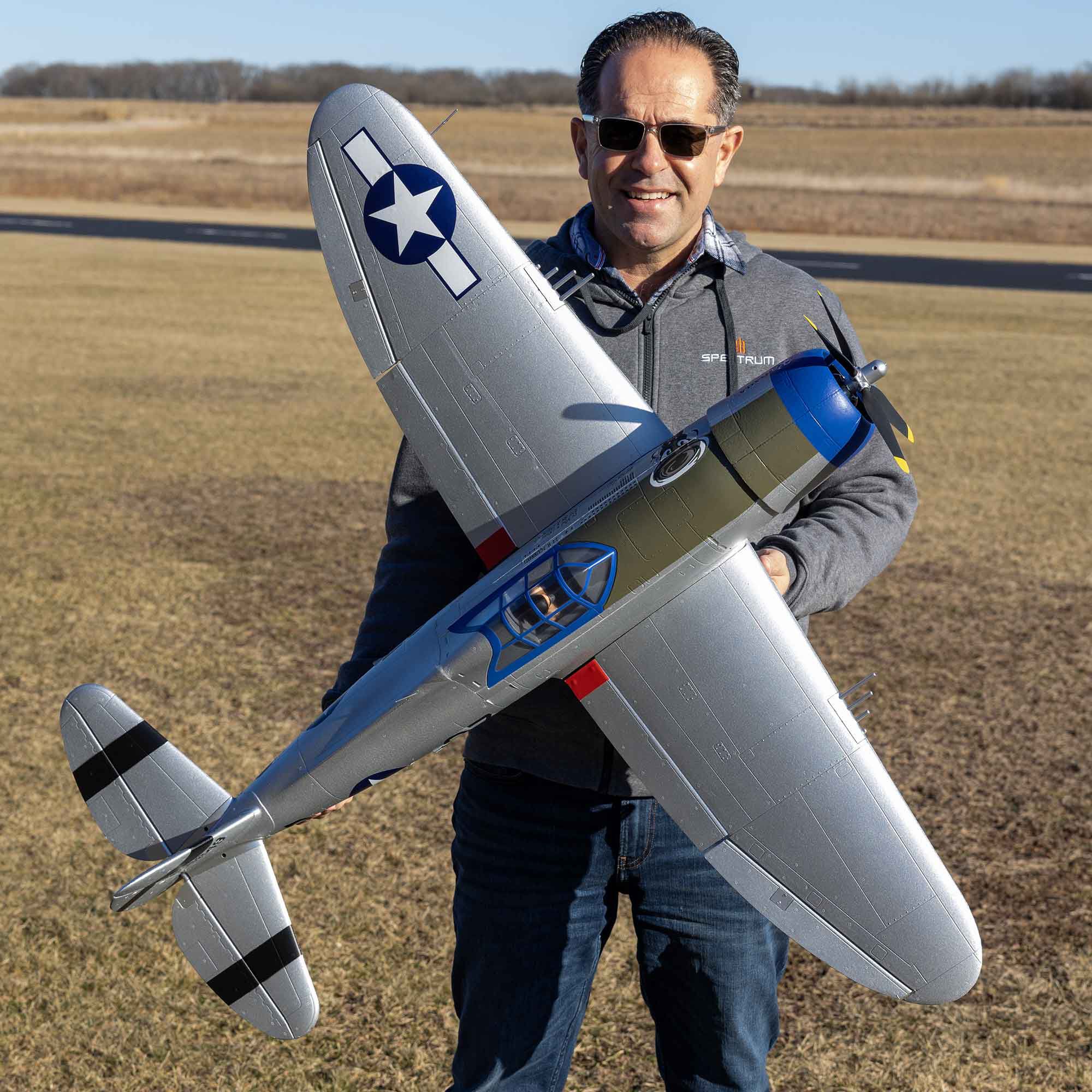 E-flite P-47 Razorback 1.2m BNF Basic with AS3X & SAFE Select