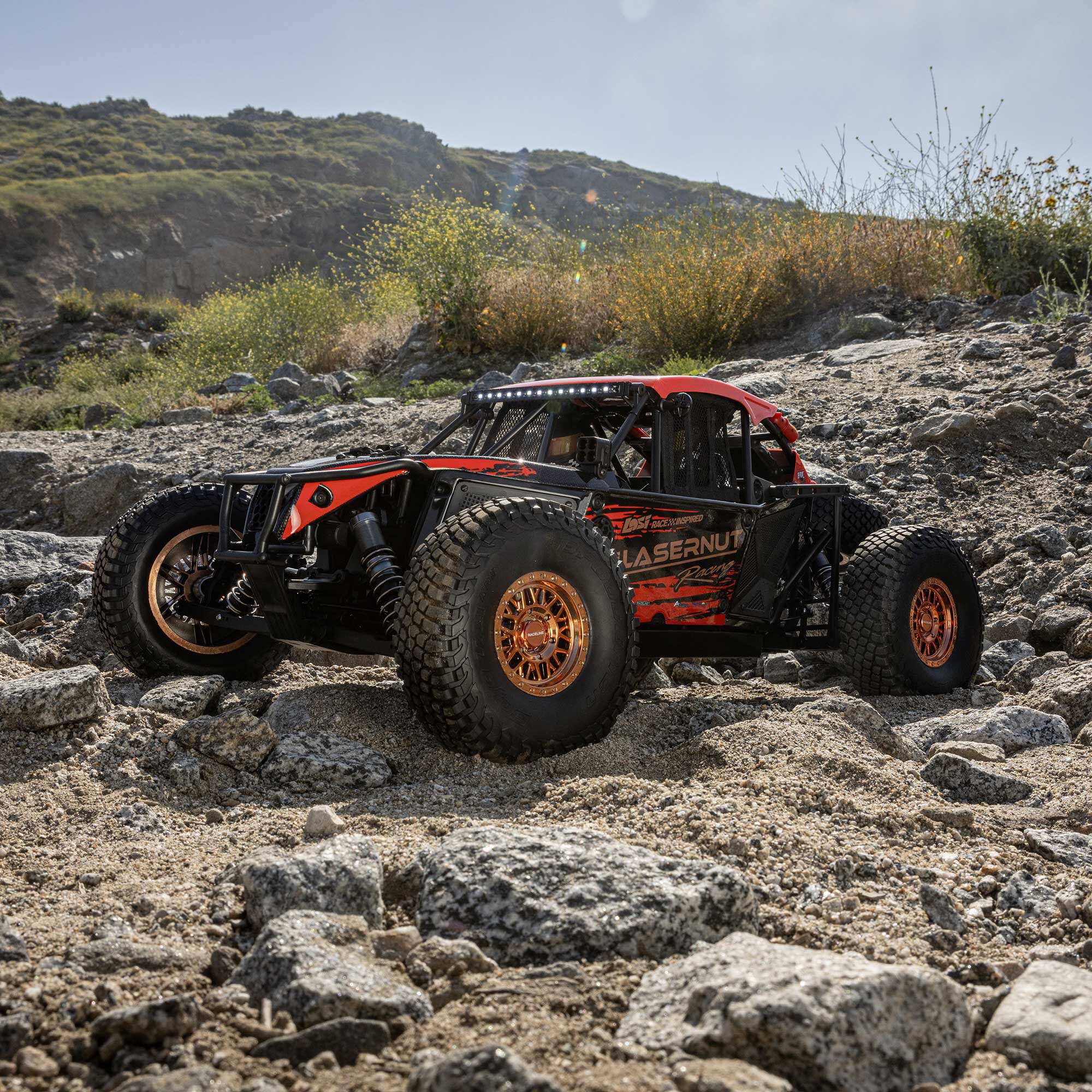 Losi 1/6 8IGHT Super Lasernut 6S 4X4 RTR Brushless Desert Buggy, Red