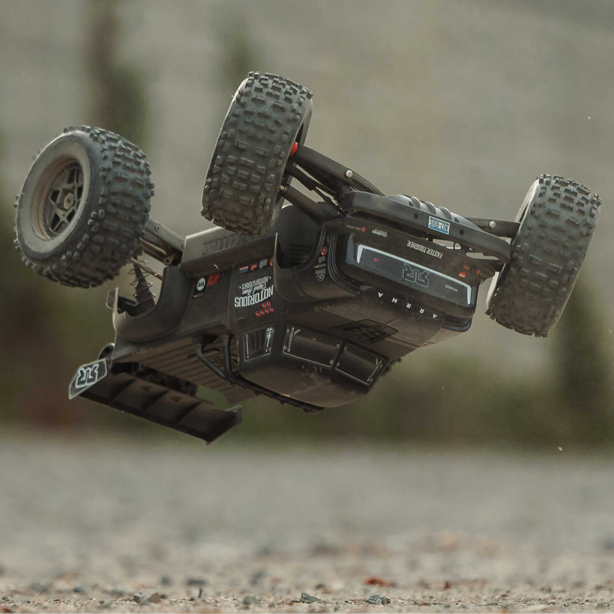 ARRMA 1/8 NOTORIOUS 6S 4X4 RTR Brushless Stunt Truck, Black