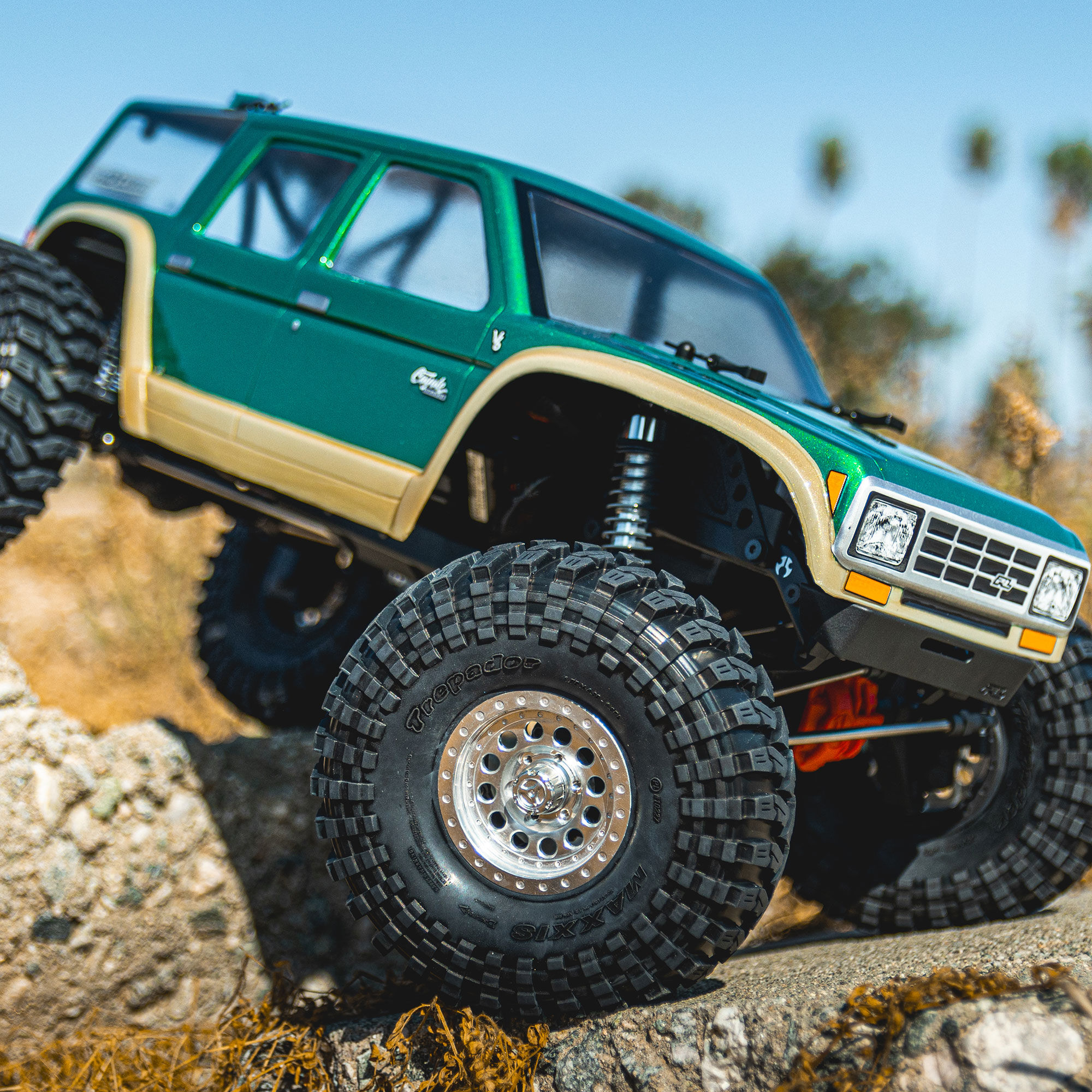 Pro-Line Racing 1/10 Coyote Grande Clear Body 12.3" Wheelbase Crawlers