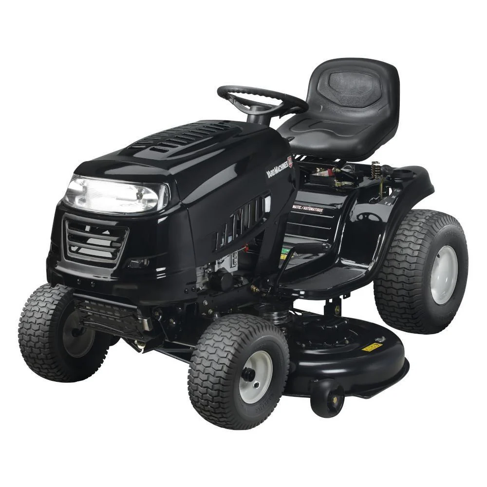 Yard Machines 46 Lawn Tractor with a 500cc Briggs & Stratton Engine
