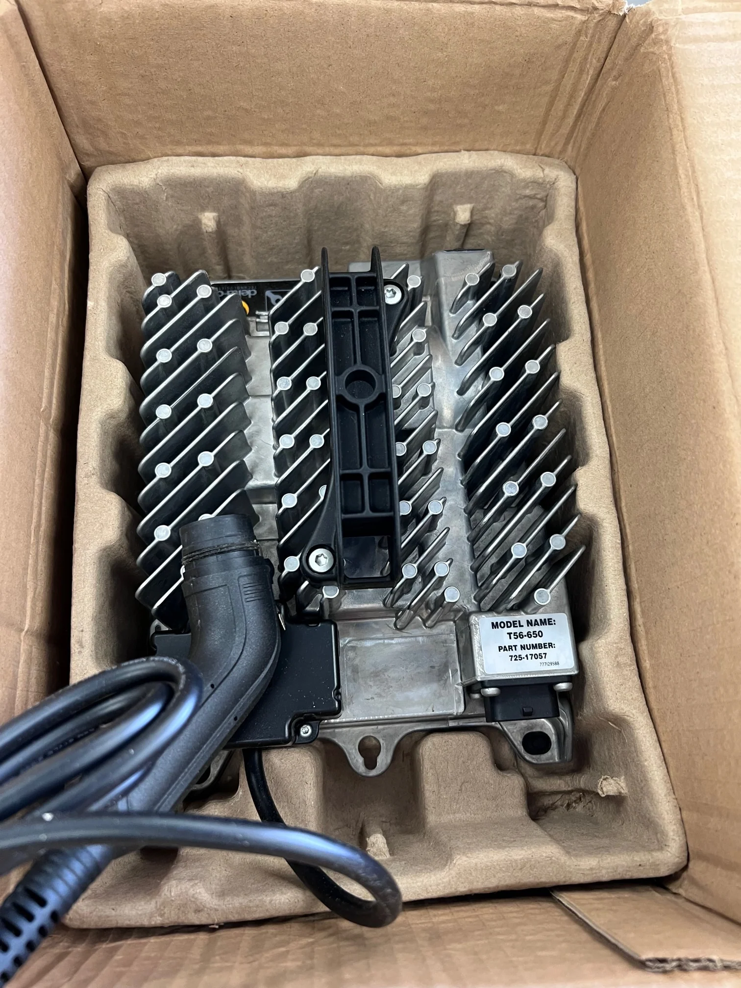 OEM MTD Genuine Charger - 56V Li 650W for ELectric Riding Mowers