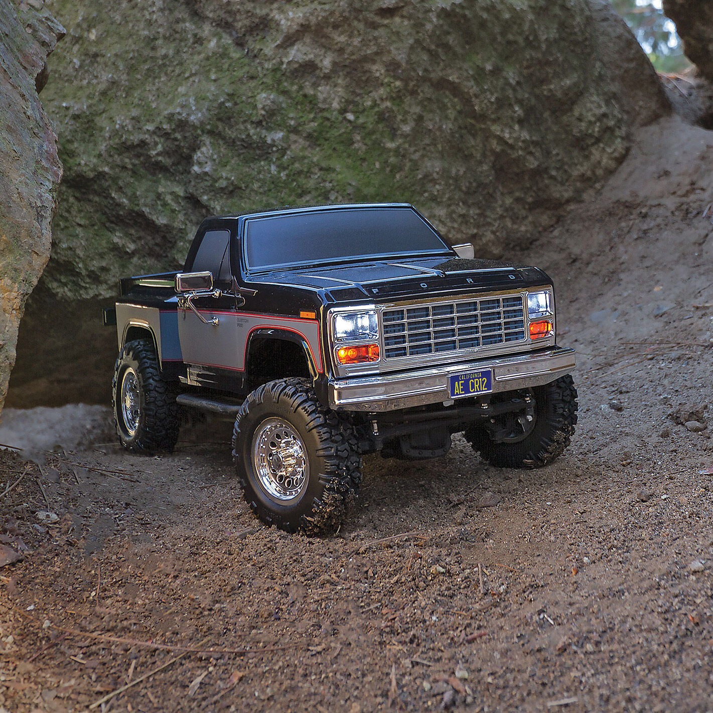 Team Associated 1/12 CR12 Ford F-150 Pick-Up 4WD Brushed RTR, Black