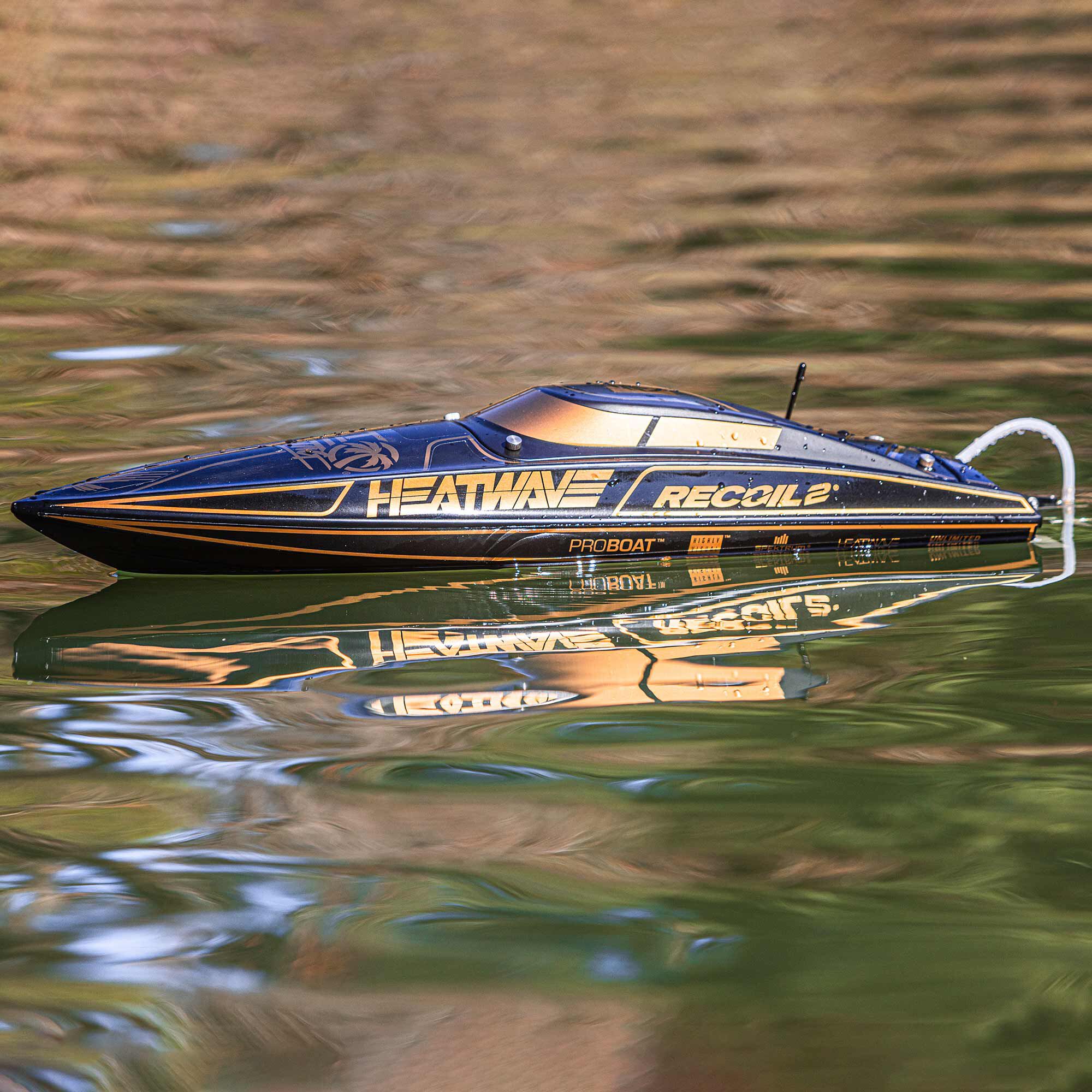 Pro Boat Recoil 2 V2 26" Self-Righting Brushless Deep-V RTR, Heat Wave Visual